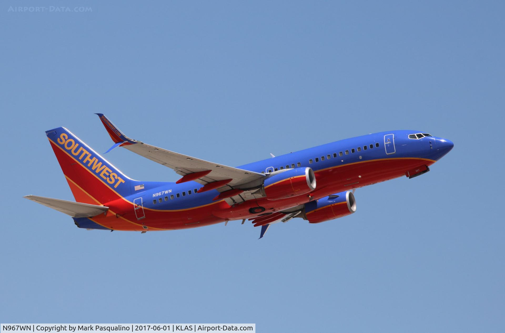 N967WN, 2011 Boeing 737-7H4 C/N 36967, Boeing 737-700