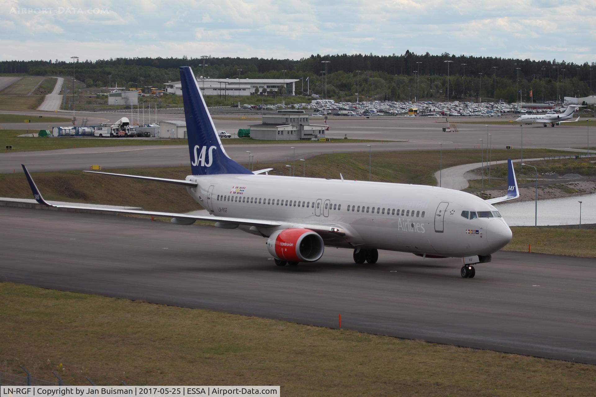 LN-RGF, 2013 Boeing 737-86N C/N 38038, SAS Scandinavian Airlines