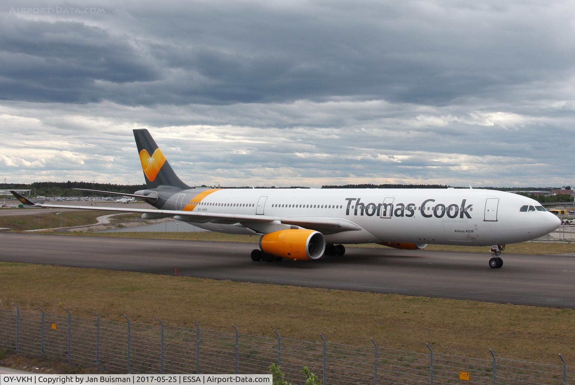 OY-VKH, 2000 Airbus A330-343X C/N 356, Thomas Cook Scandinavia