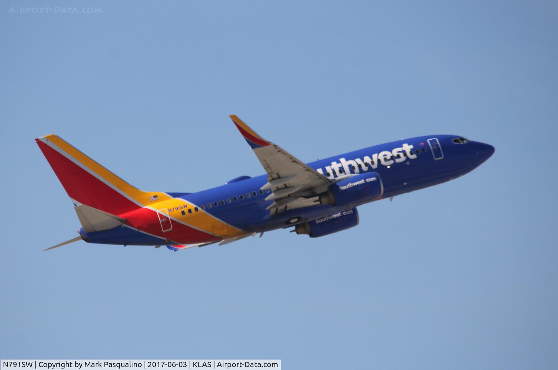 N791SW, 2000 Boeing 737-7H4 C/N 27886, Boeing 737-700