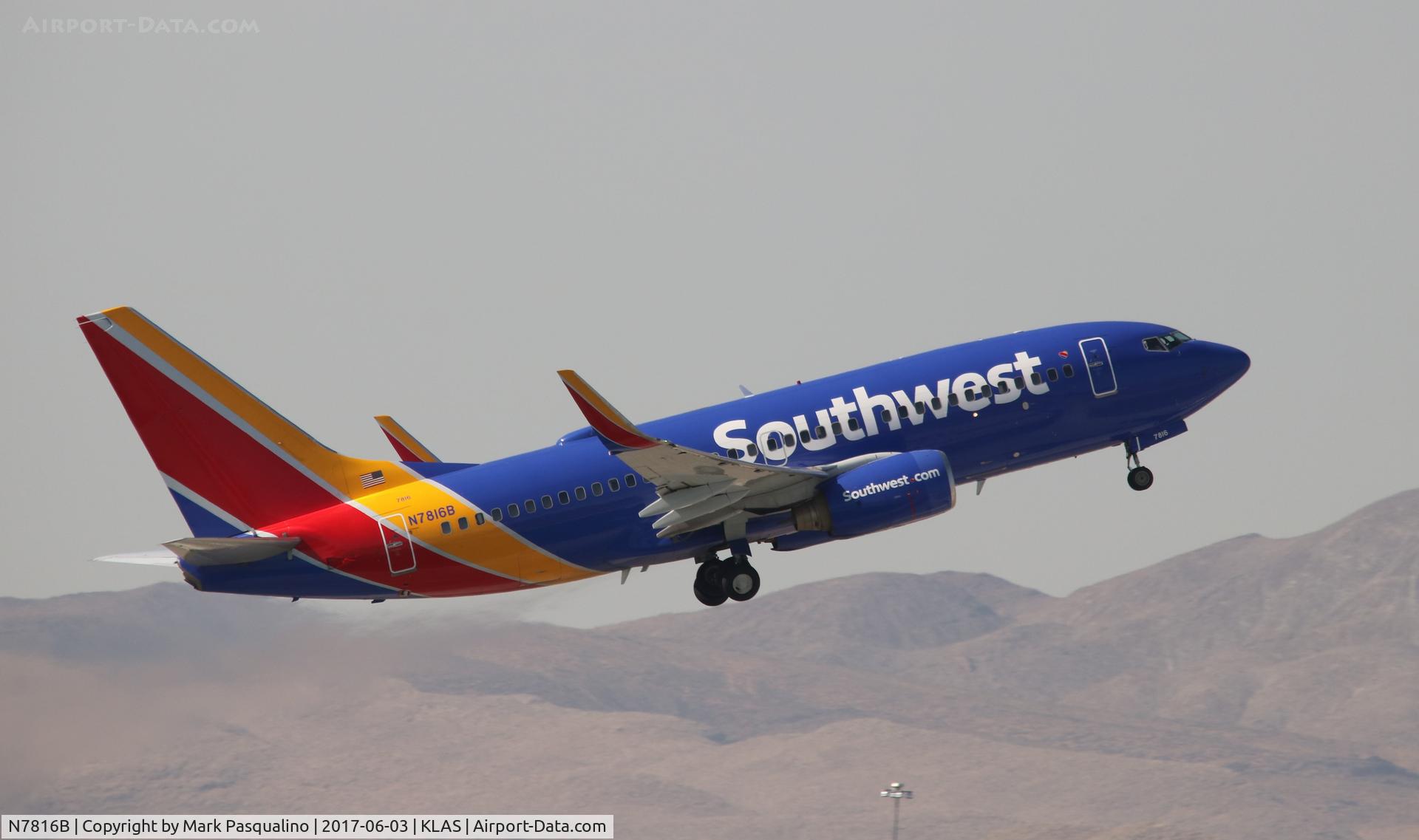 N7816B, 1999 Boeing 737-7L9 C/N 28009, Boeing 737-700