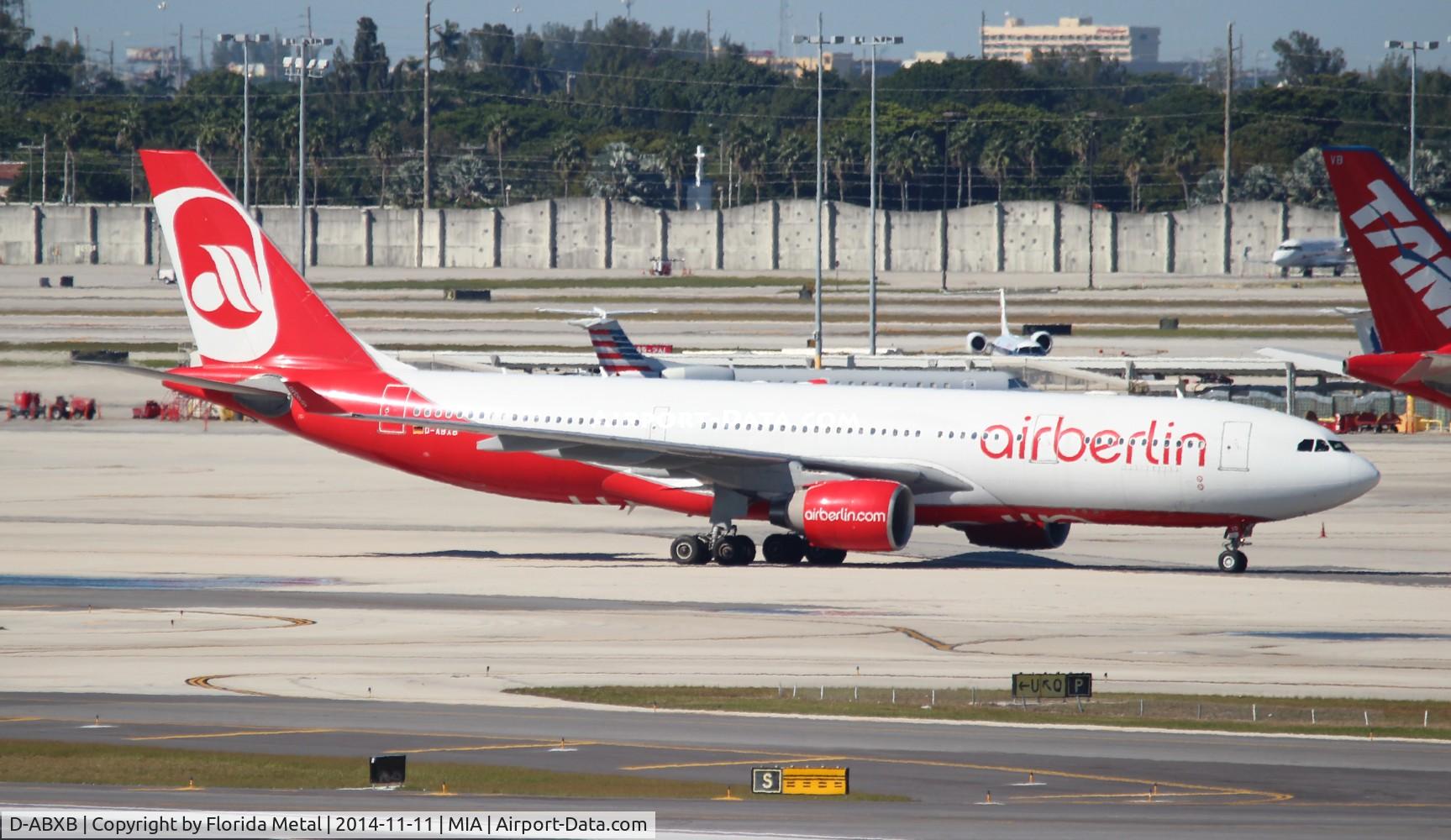 D-ABXB, 2000 Airbus A330-223 C/N 322, Air Berlin