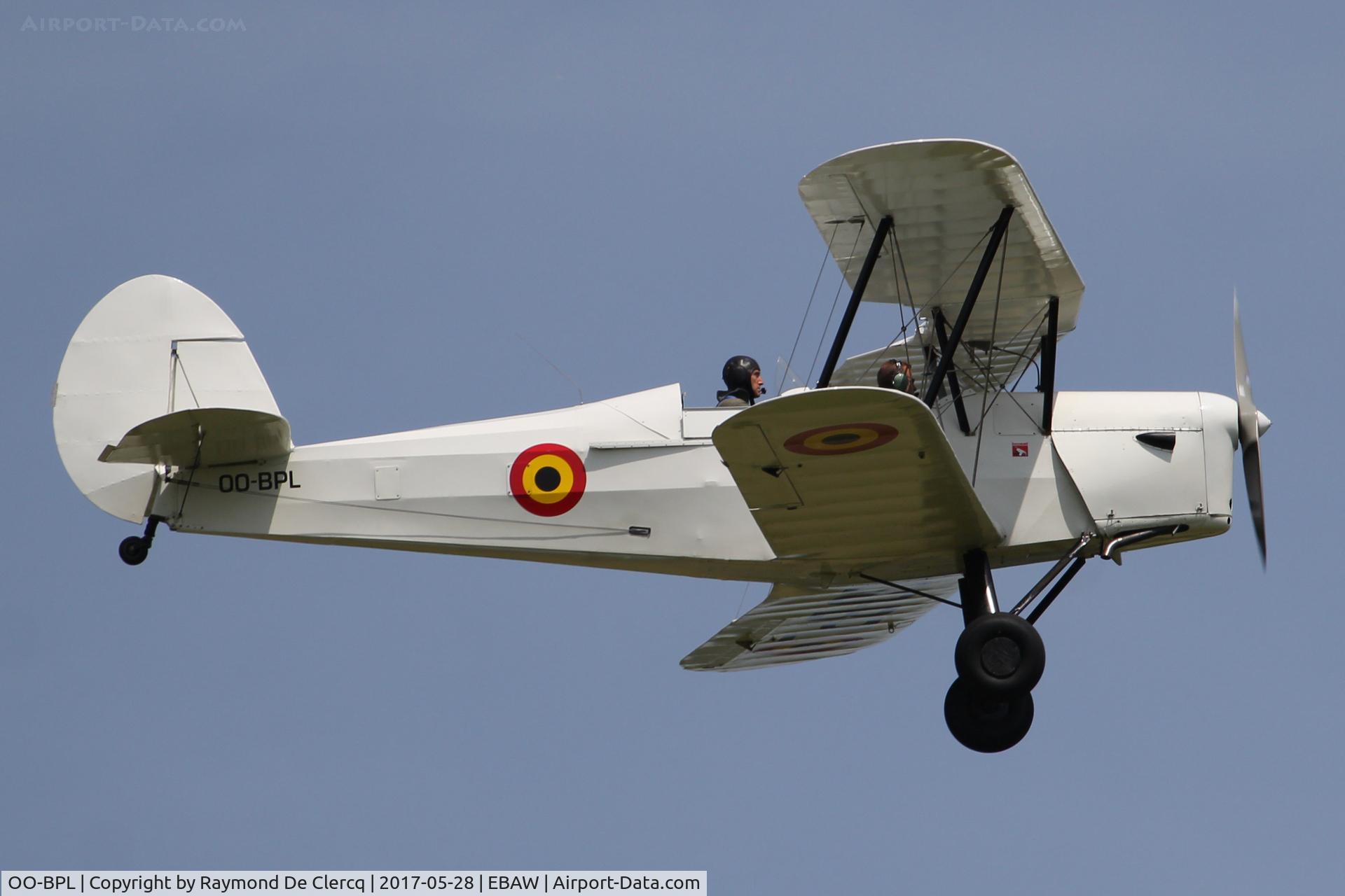 OO-BPL, 1953 Stampe-Vertongen SV-4B C/N 1194, Stampe fly in.