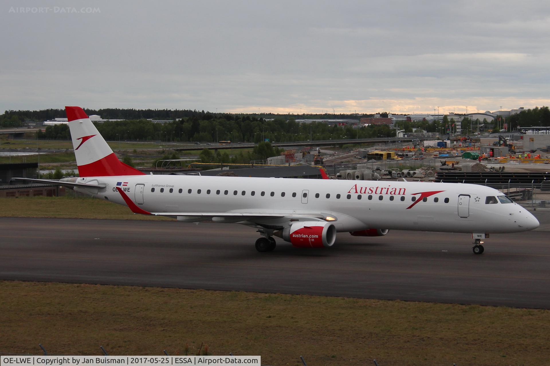 OE-LWE, 2012 Embraer 195LR (ERJ-190-200LR) C/N 19000553, Austrian Airlines, ex D-AEBG Lufthansa Regional