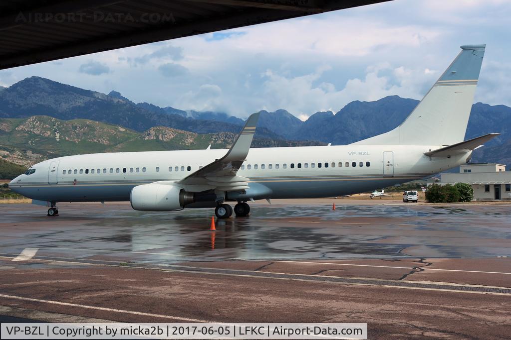 VP-BZL, 2001 Boeing 737-8DV C/N 32915, Parked