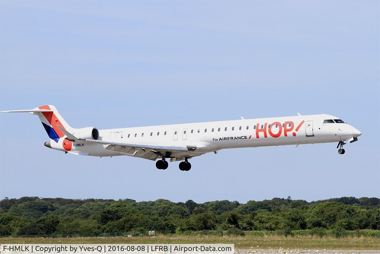 F-HMLK, 2011 Bombardier CRJ-1000EL NG (CL-600-2E25) C/N 19016, Bombardier CRJ-1000EL NG, On final rwy 07R, Brest-Bretagne airport (LFRB-BES)