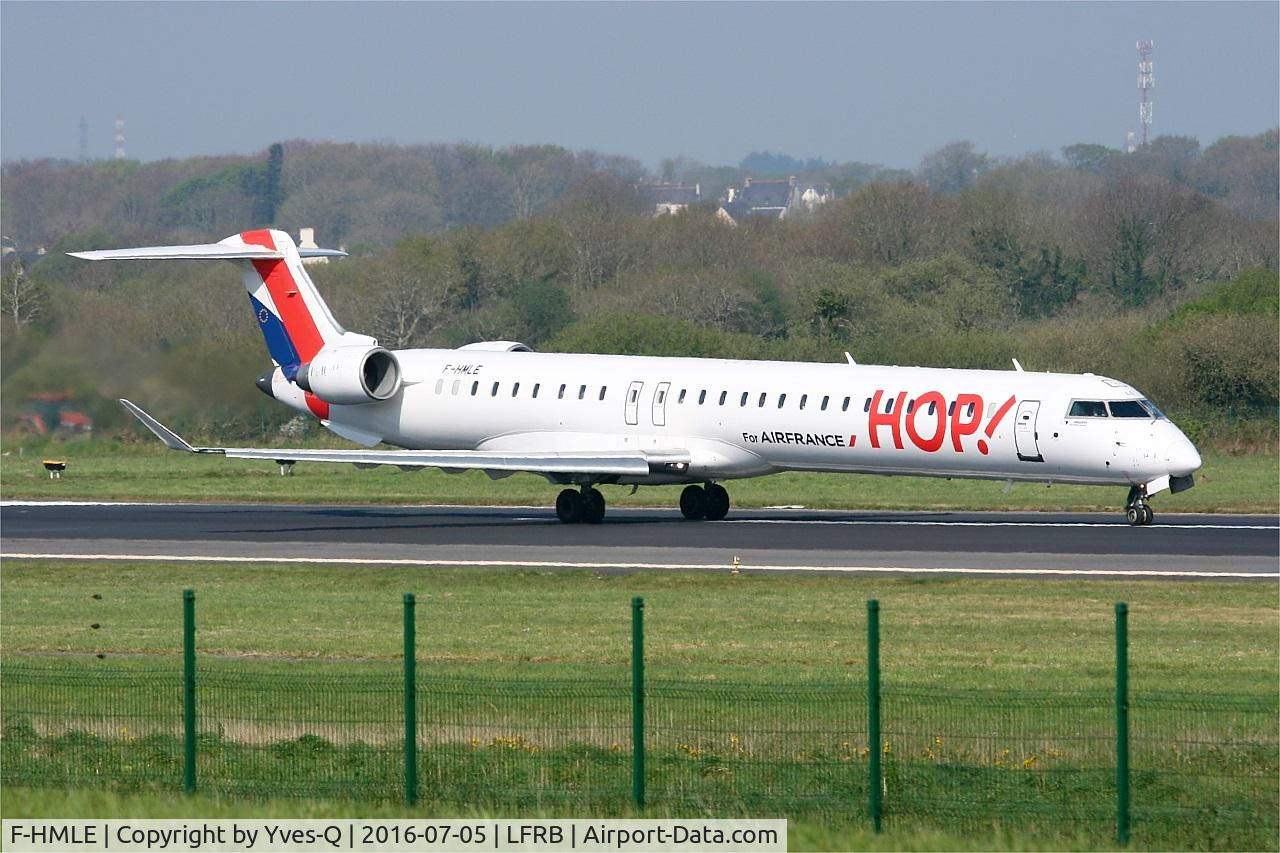 F-HMLE, 2010 Bombardier CRJ-1000EL NG (CL-600-2E25) C/N 19009, Canadair Regional Jet CRJ-1000, Take off run rwy 07R, Brest-Bretagne airport (LFRB-BES)