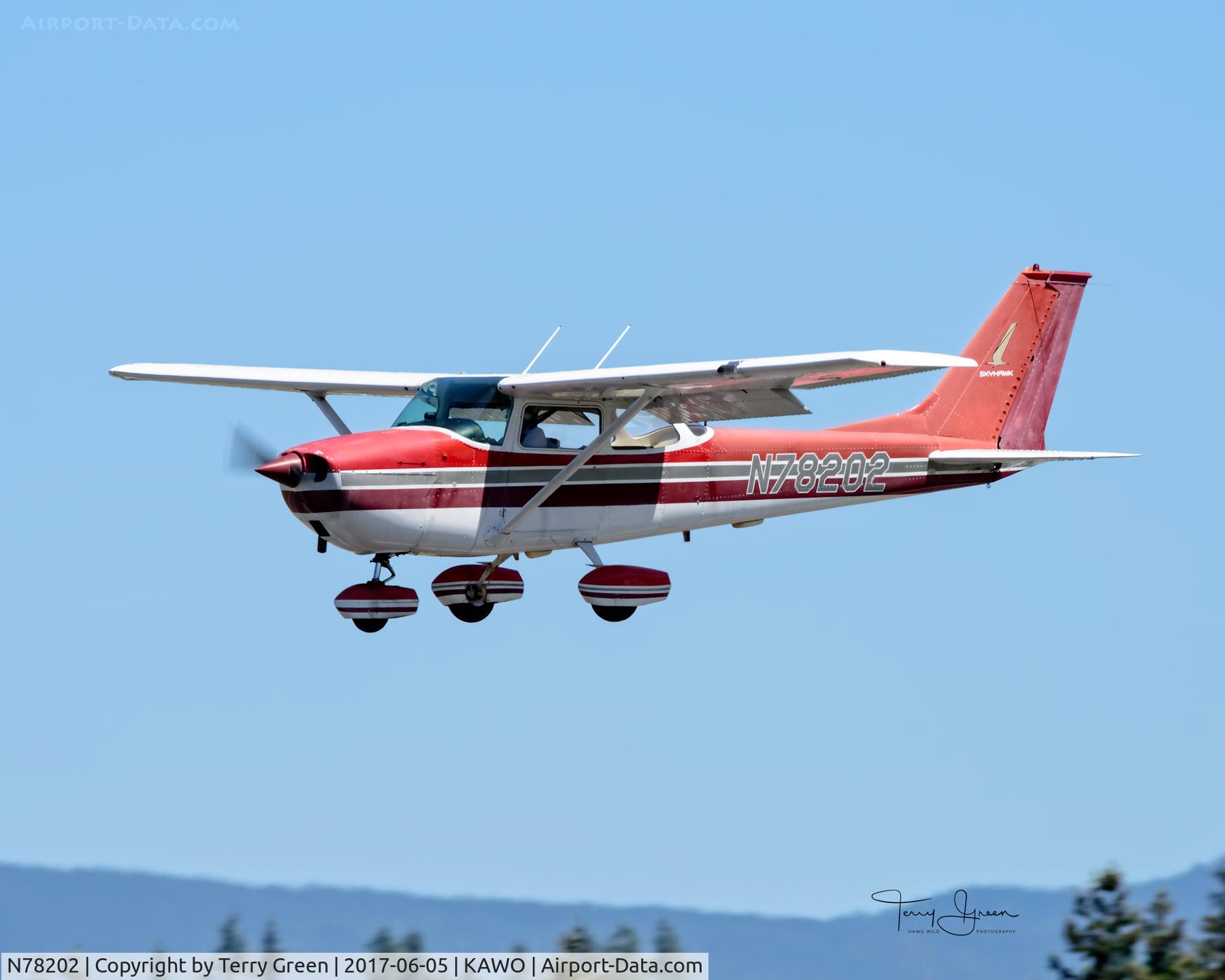 N78202, 1968 Cessna 172K Skyhawk C/N 17257524, KAWO