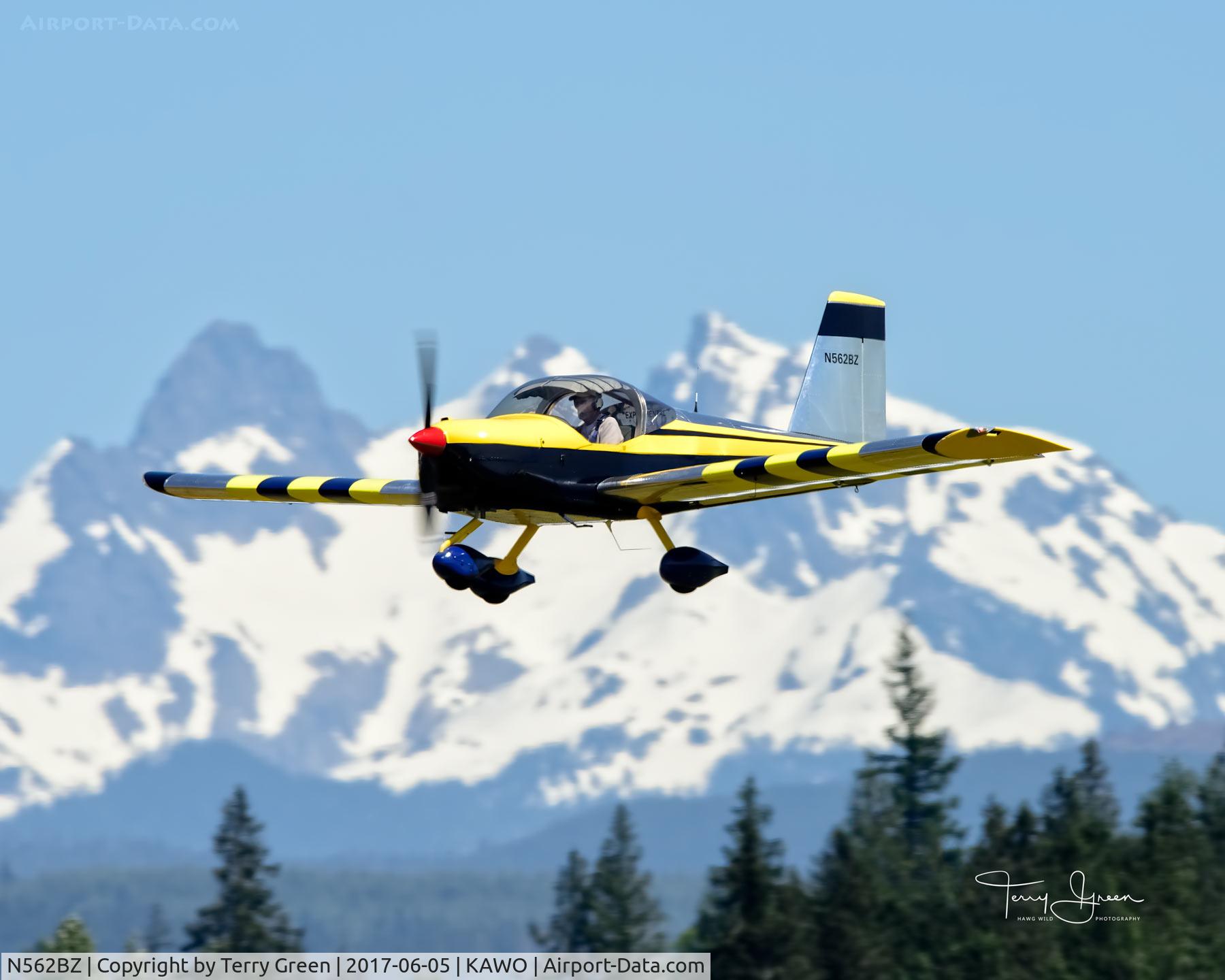 N562BZ, 2014 Vans RV-12 C/N 120628, KAWO