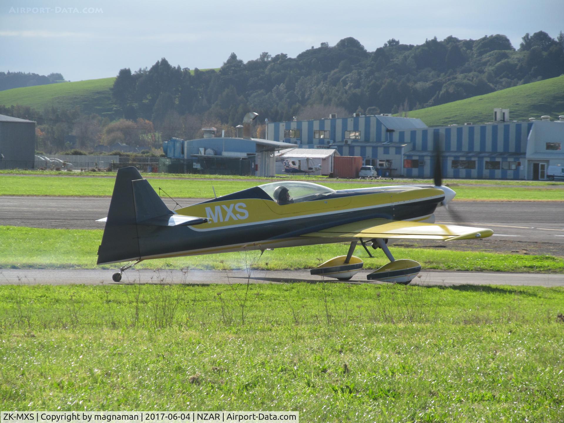 ZK-MXS, MX Aircraft MXS C/N 13, out for dissplay