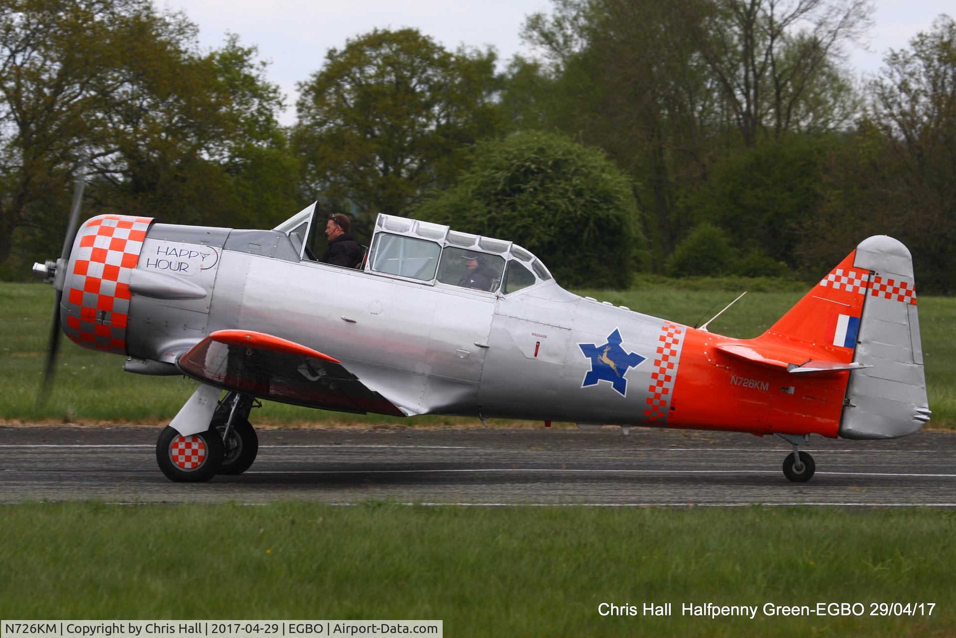 N726KM, 1953 North American AT-6G Texan C/N SA079, at the Radial & Trainer fly-in