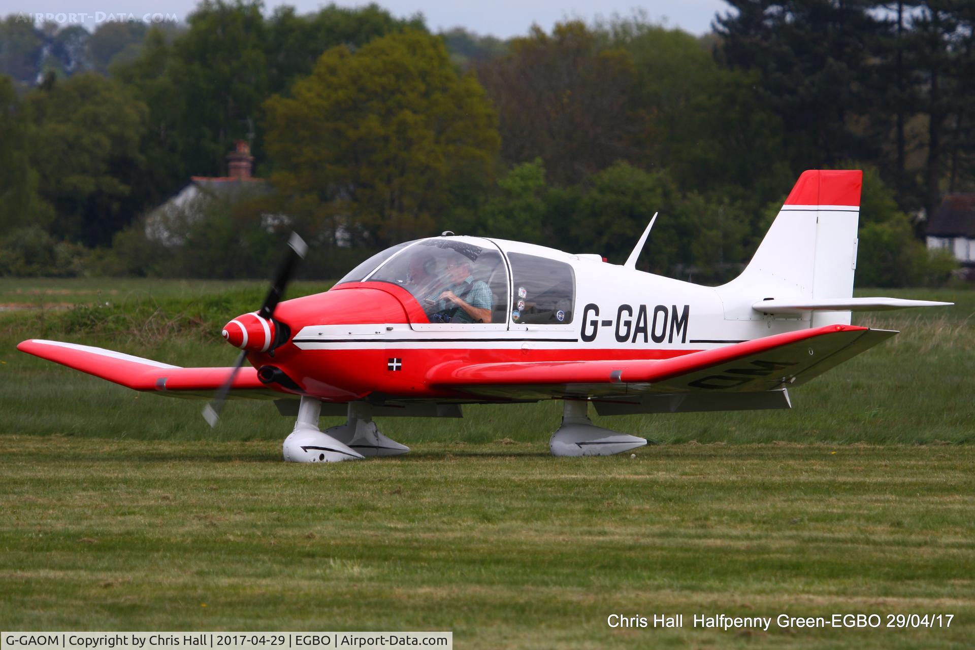 G-GAOM, 1977 Robin DR-400-108  Dauphin 2+2 C/N 1220, at the Radial & Trainer fly-in