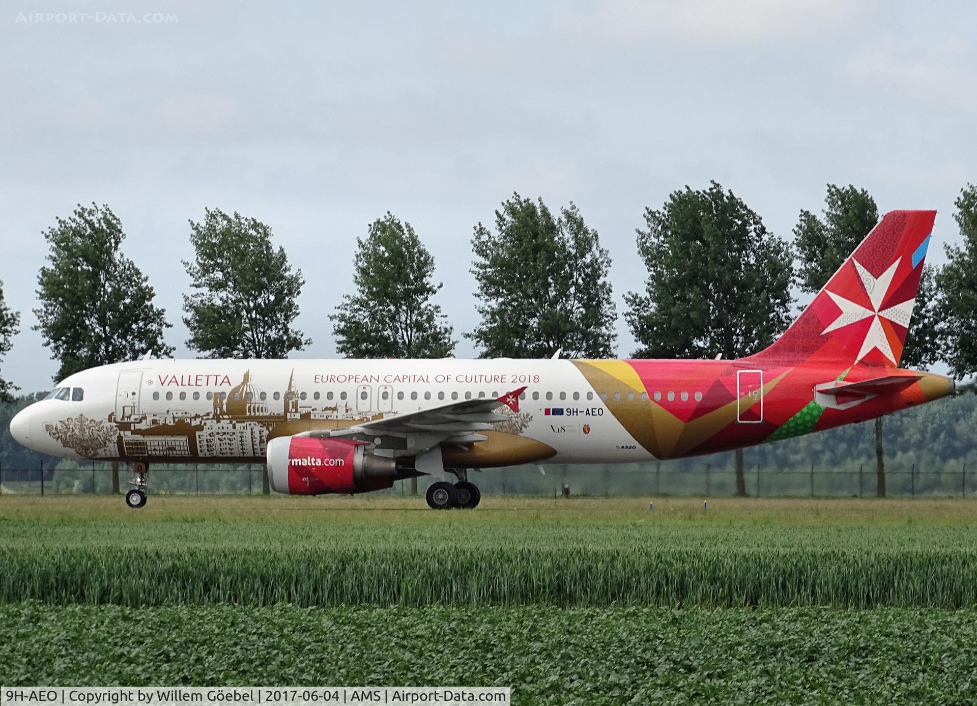 9H-AEO, 2006 Airbus A320-214 C/N 2768, Taxi to te gate on Amsterdam Schiphol Airport