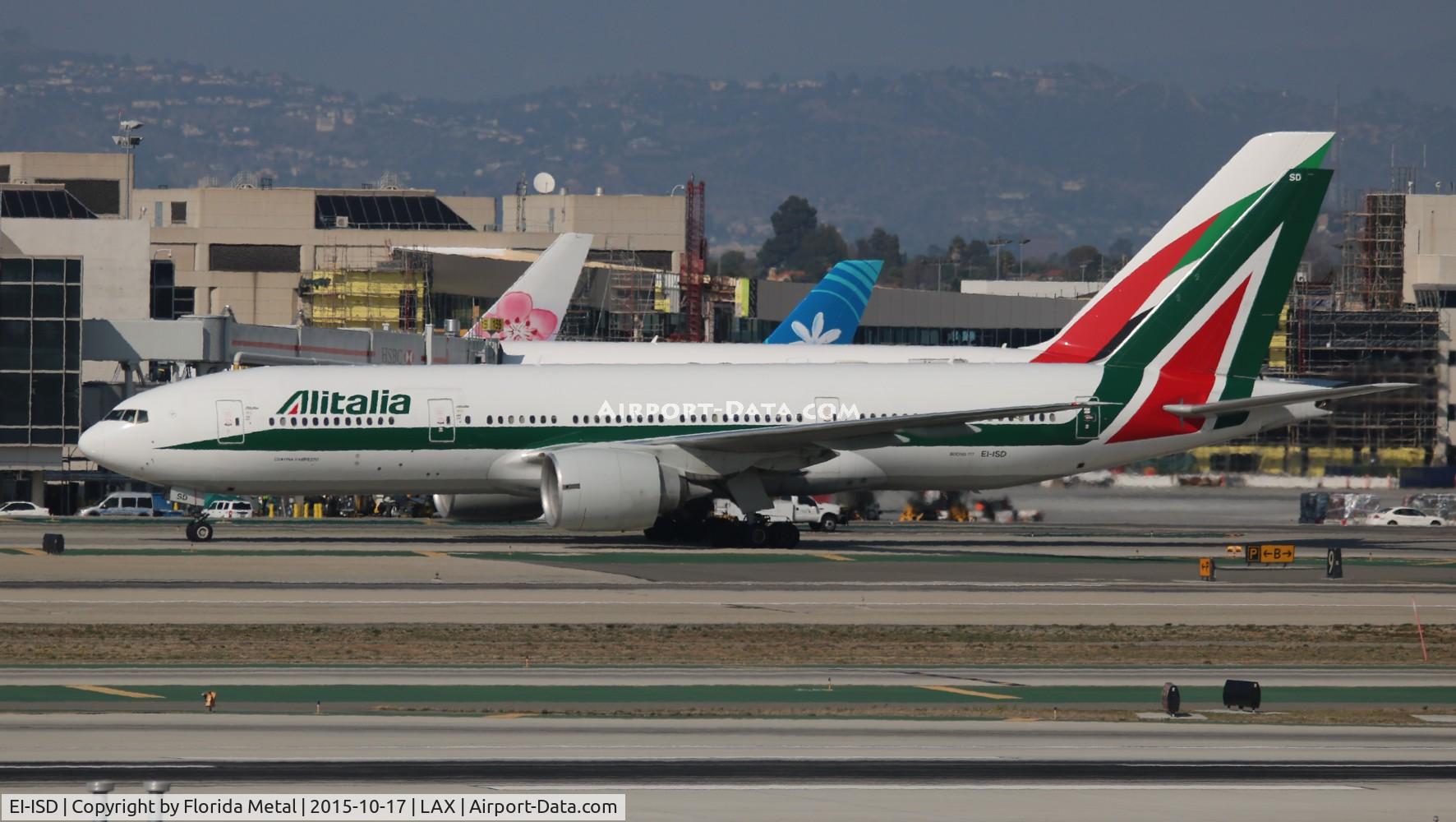 EI-ISD, 2003 Boeing 777-243/ER C/N 32860, Alitalia