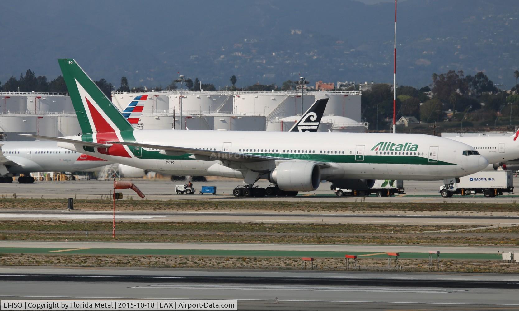 EI-ISO, 2002 Boeing 777-243/ER C/N 32857, Alitalia
