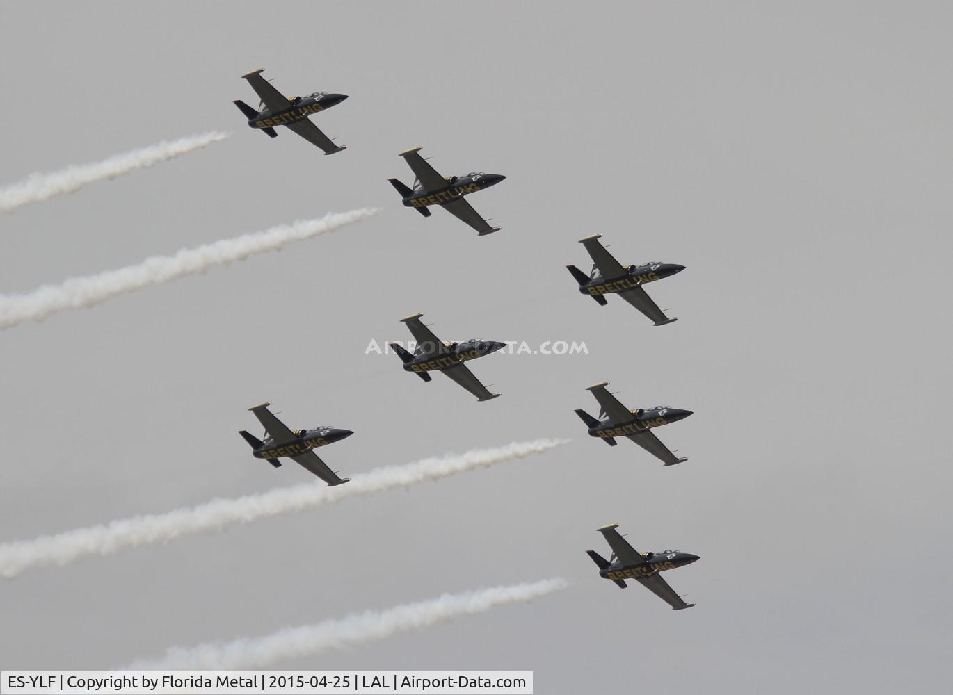 ES-YLF, Aero L-39 Albatros C/N 433141, Breitling