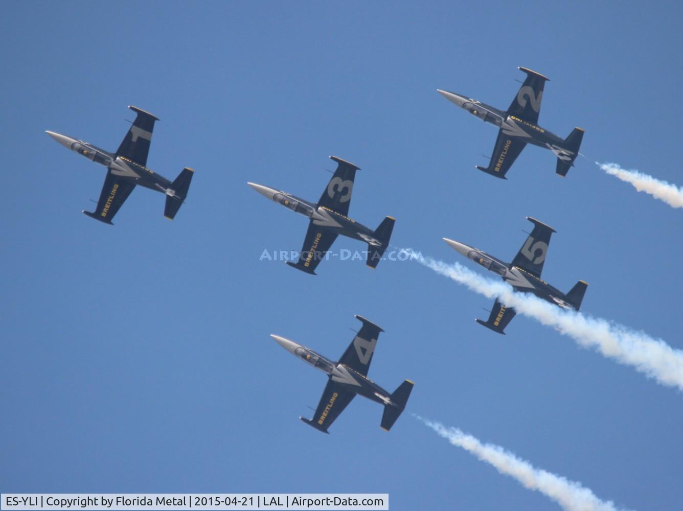 ES-YLI, Aero L-39 Albatros C/N 691876, Breitling