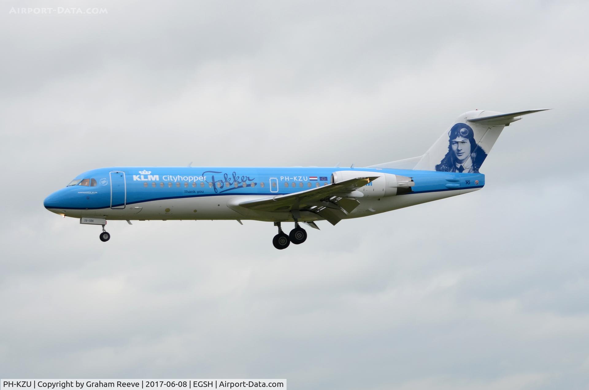 PH-KZU, 1995 Fokker 70 (F-28-0070) C/N 11543, Landing at Norwich with special 