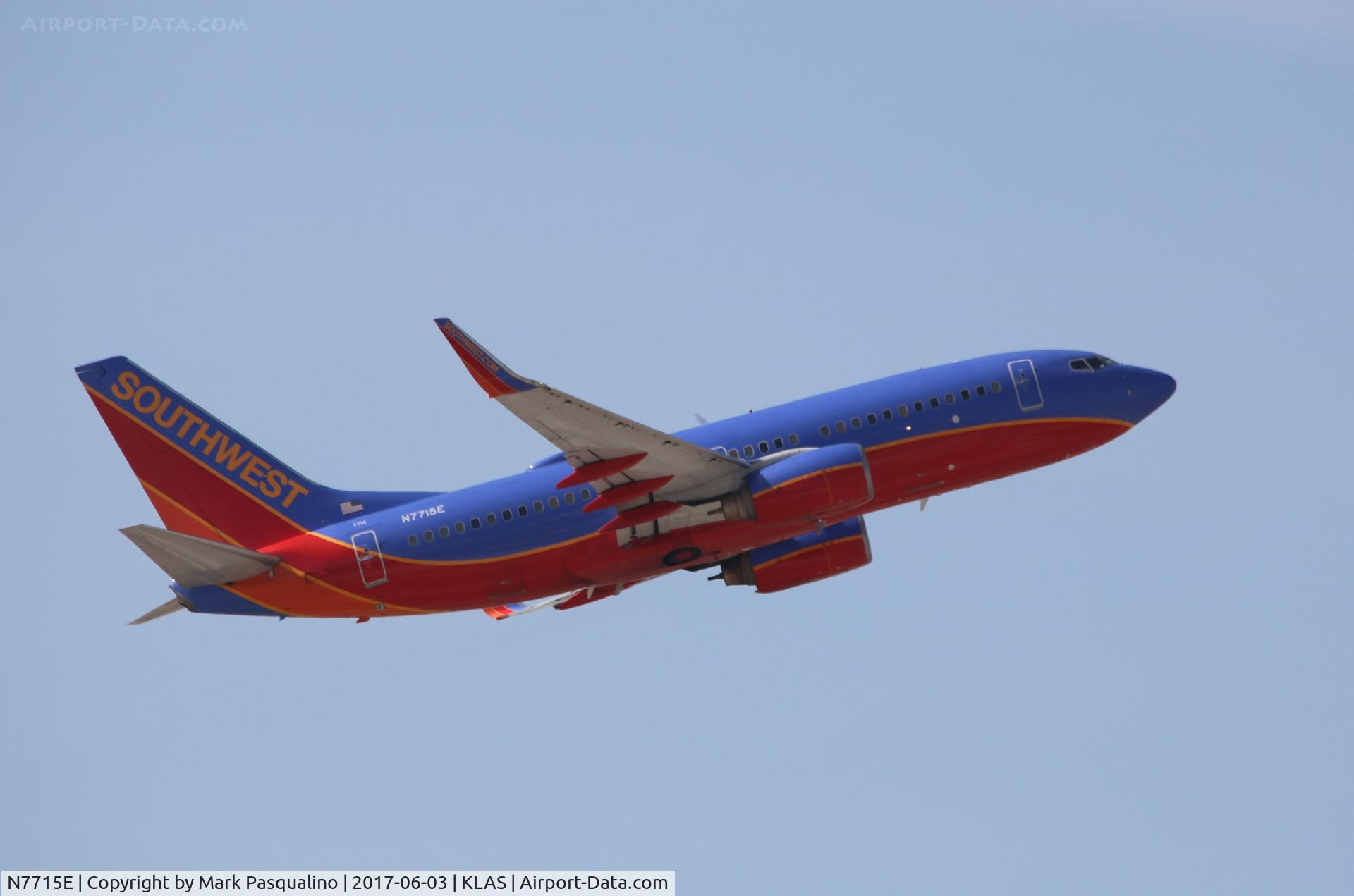 N7715E, 2005 Boeing 737-7BD C/N 33921, Boeing 737-700