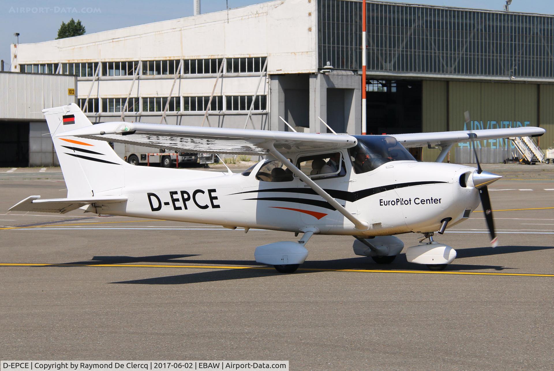 D-EPCE, 2009 Cessna 172S C/N 172S10958, At Antwerp Airport.