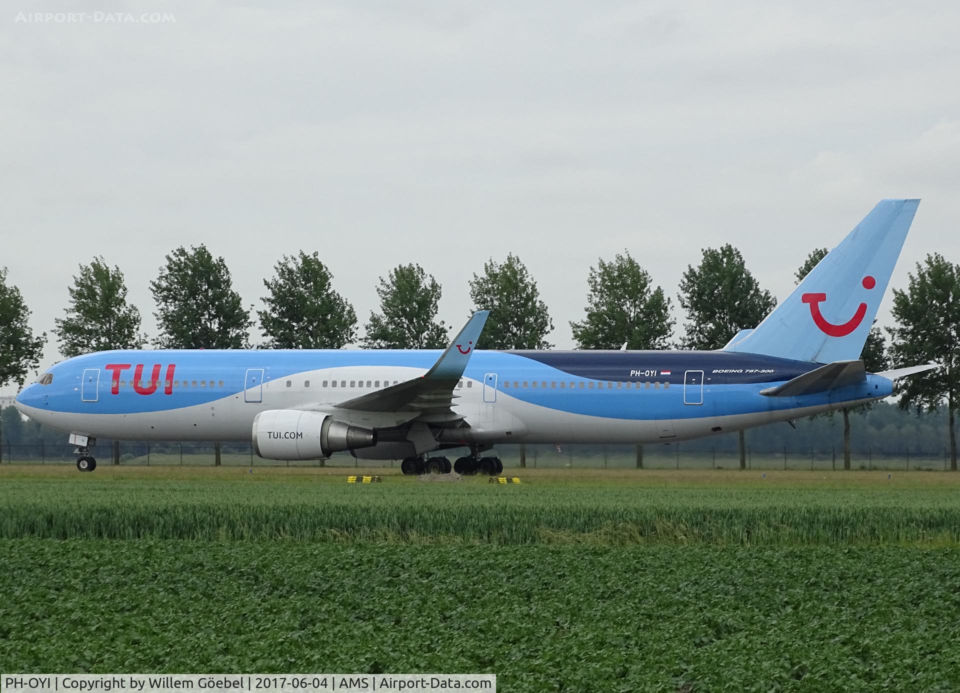 PH-OYI, 2000 Boeing 767-304/ER C/N 29138, Taxi to te gate on Amsterdam Schiphol Airport