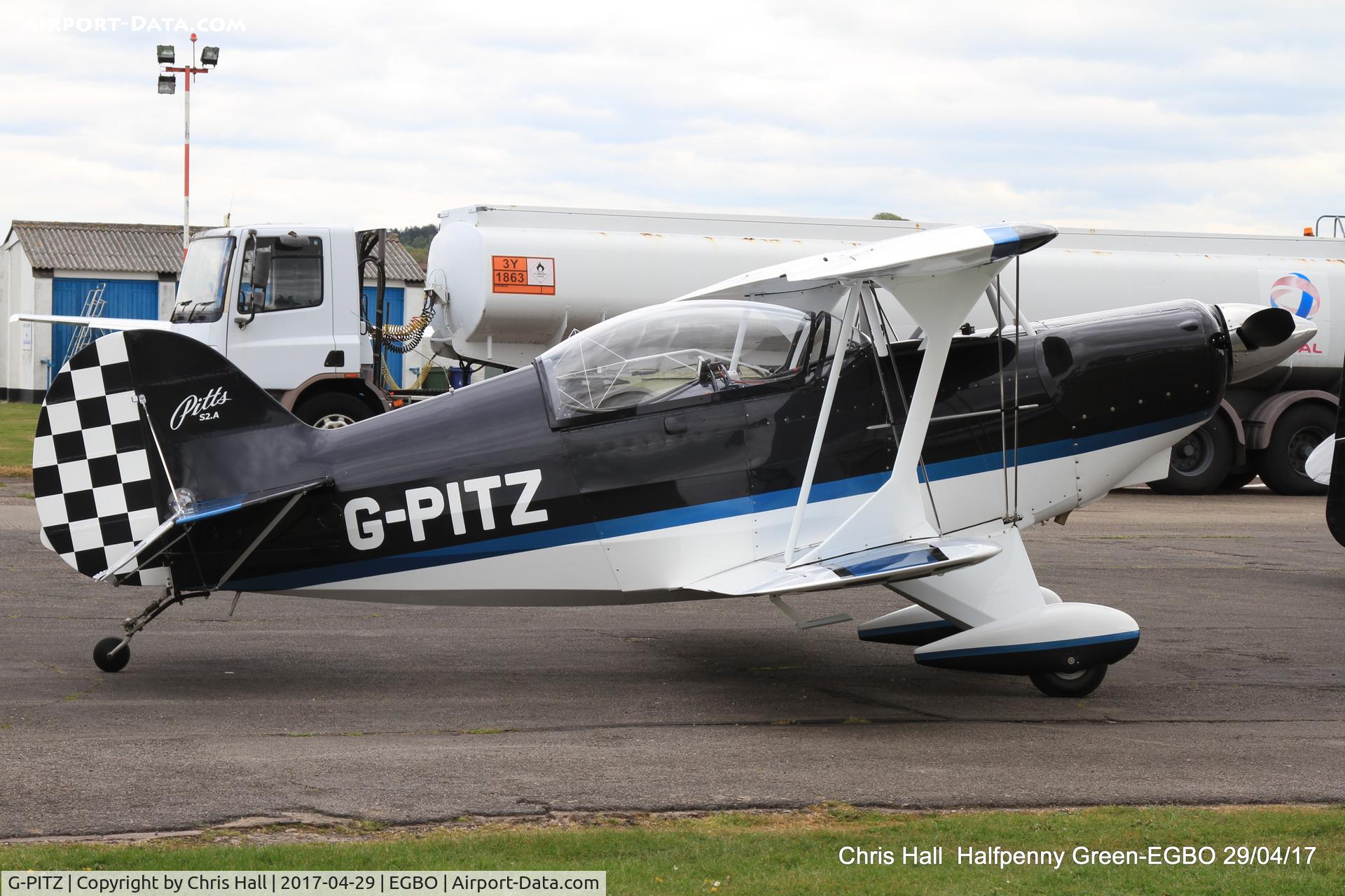 G-PITZ, 1983 Pitts S-2A Special C/N 100ER, at the Radial & Trainer fly-in