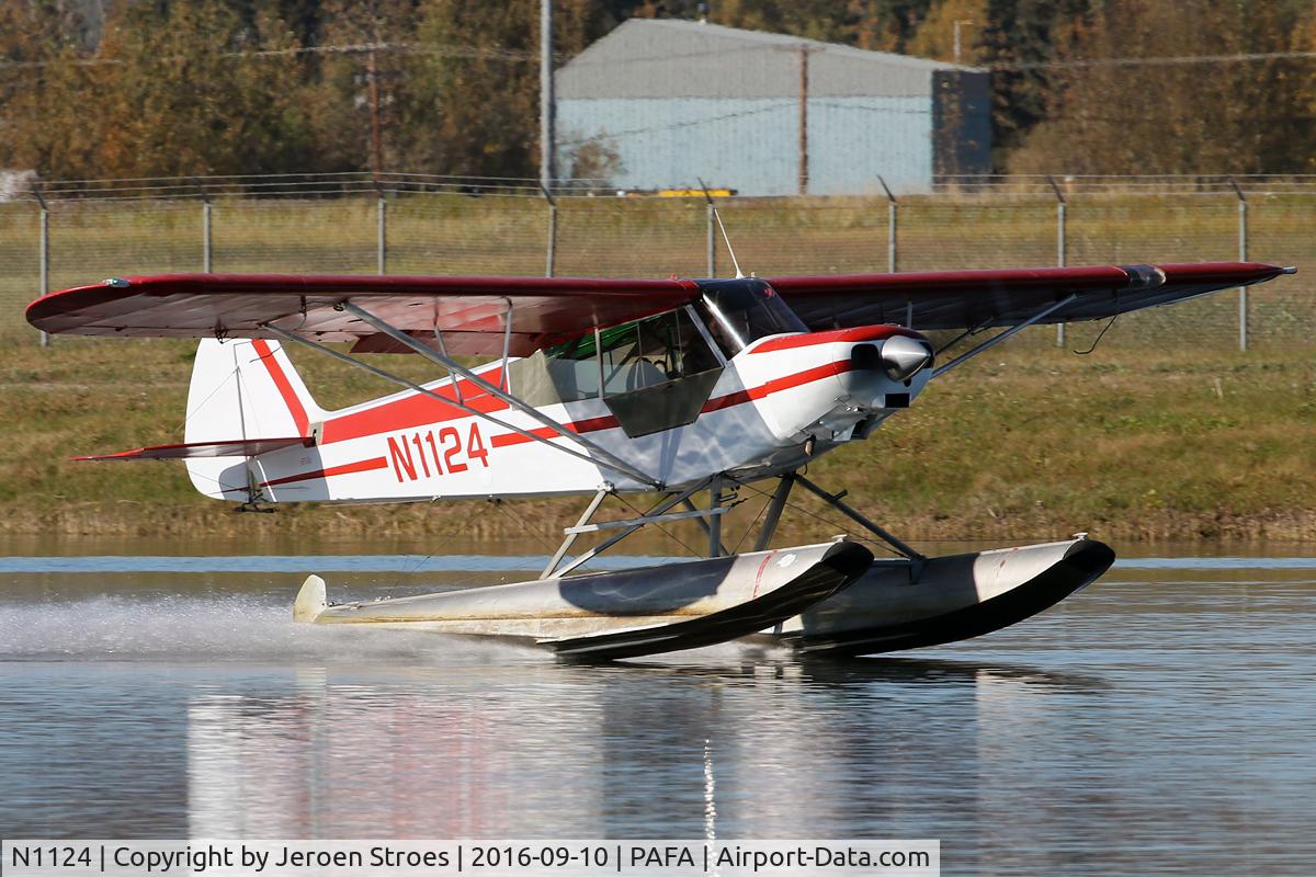N1124, 1955 Piper PA-18-135 Super Cub C/N 18-3985, fairbanks