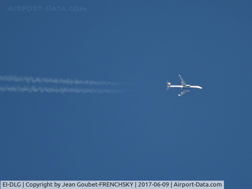 EI-DLG, 2006 Boeing 737-8AS C/N 33589, FR8296 /RYR8CZ level 370, BRS Bristol to ALC Alicante, above Bordeaux