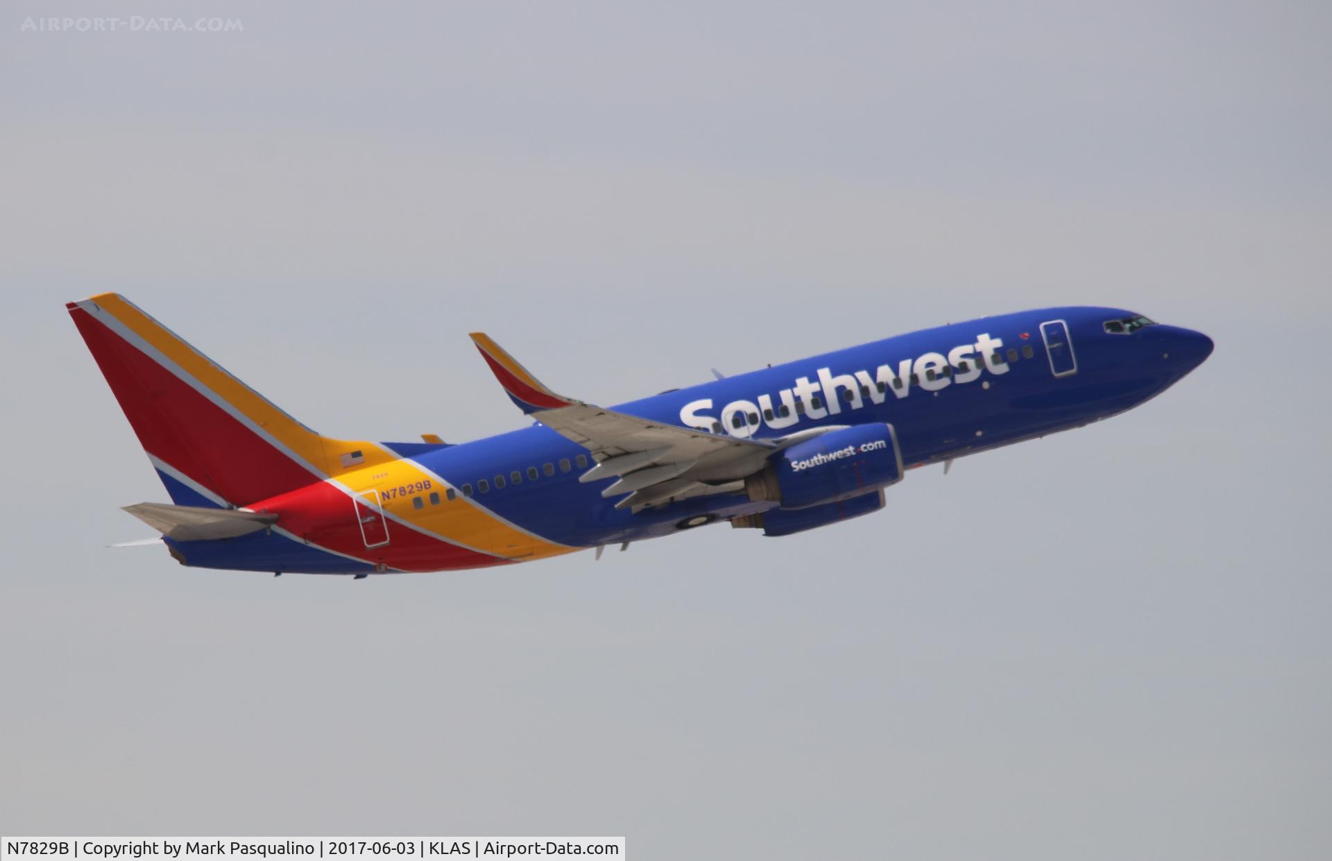 N7829B, 2003 Boeing 737-7CT C/N 32751, Boeing 737-700