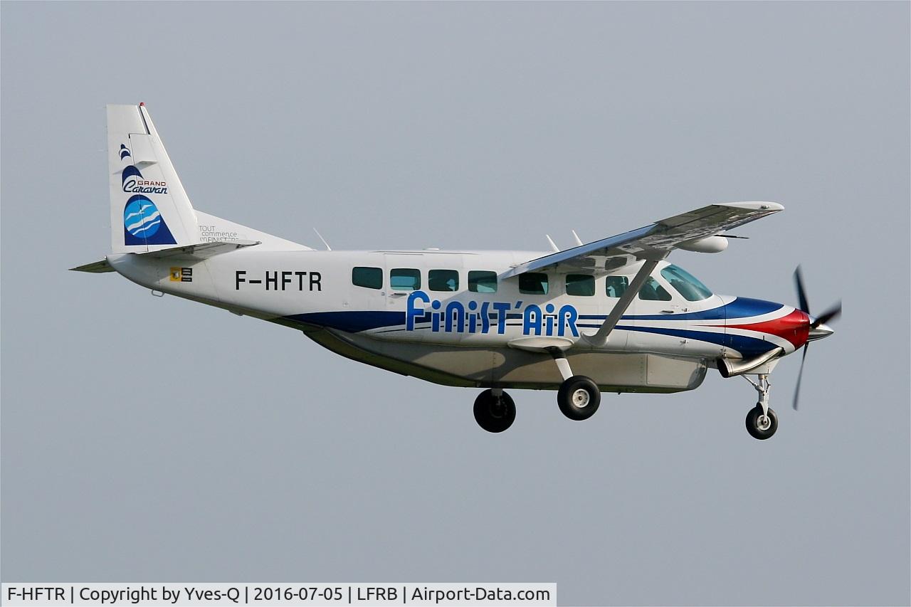 F-HFTR, 2008 Cessna 208B Grand Caravan C/N 208B-2041, Cessna 208B Grand Caravan, On final rwy 07R, Brest-Bretagne Airport (LFRB-BES)
