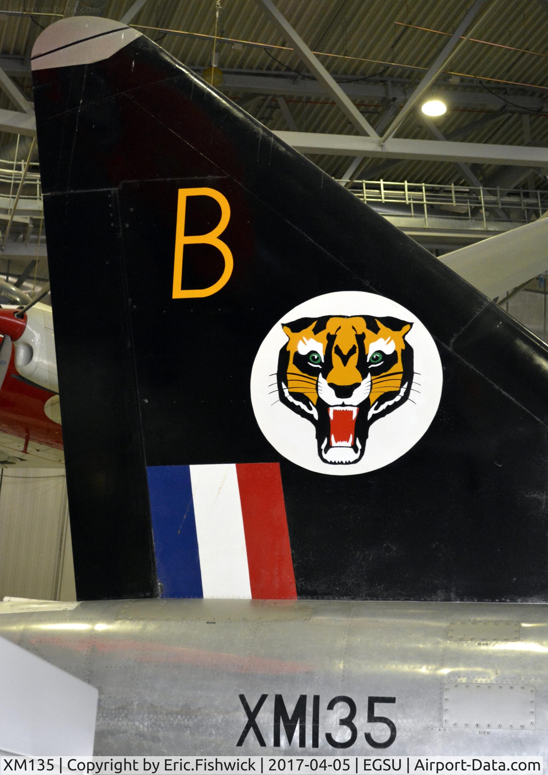 XM135, 1959 English Electric Lightning F.1 C/N 95031, 4. Fine artwork on the Lightning.