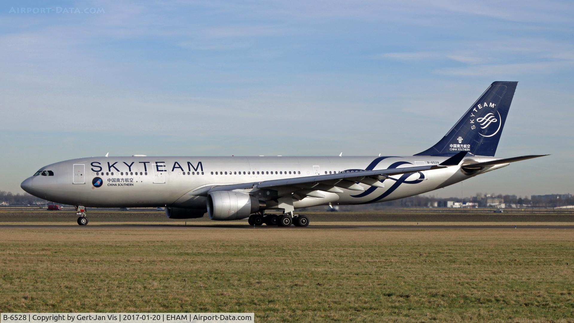 B-6528, 2010 Airbus A330-223 C/N 1202, on it's way to 36L