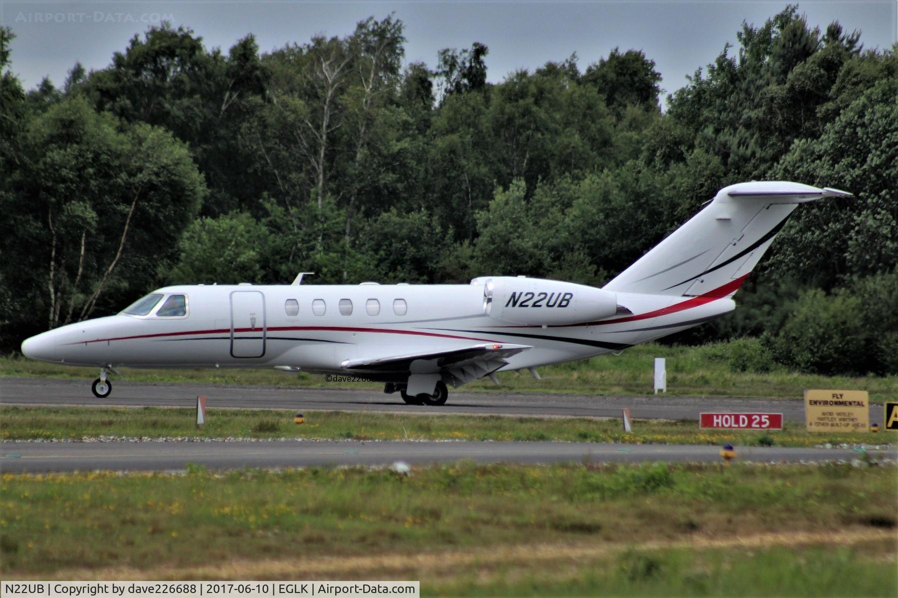 N22UB, 2014 Cessna 525C CitationJet CJ4 C/N 525C-0182, N22UB powering up for takeoff on 25 at BBS