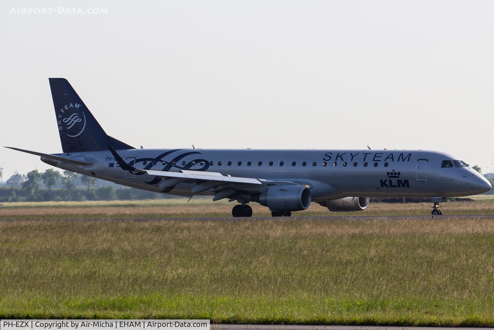 PH-EZX, 2012 Embraer 190LR (ERJ-190-100LR) C/N 19000545, KLM Cityhopper