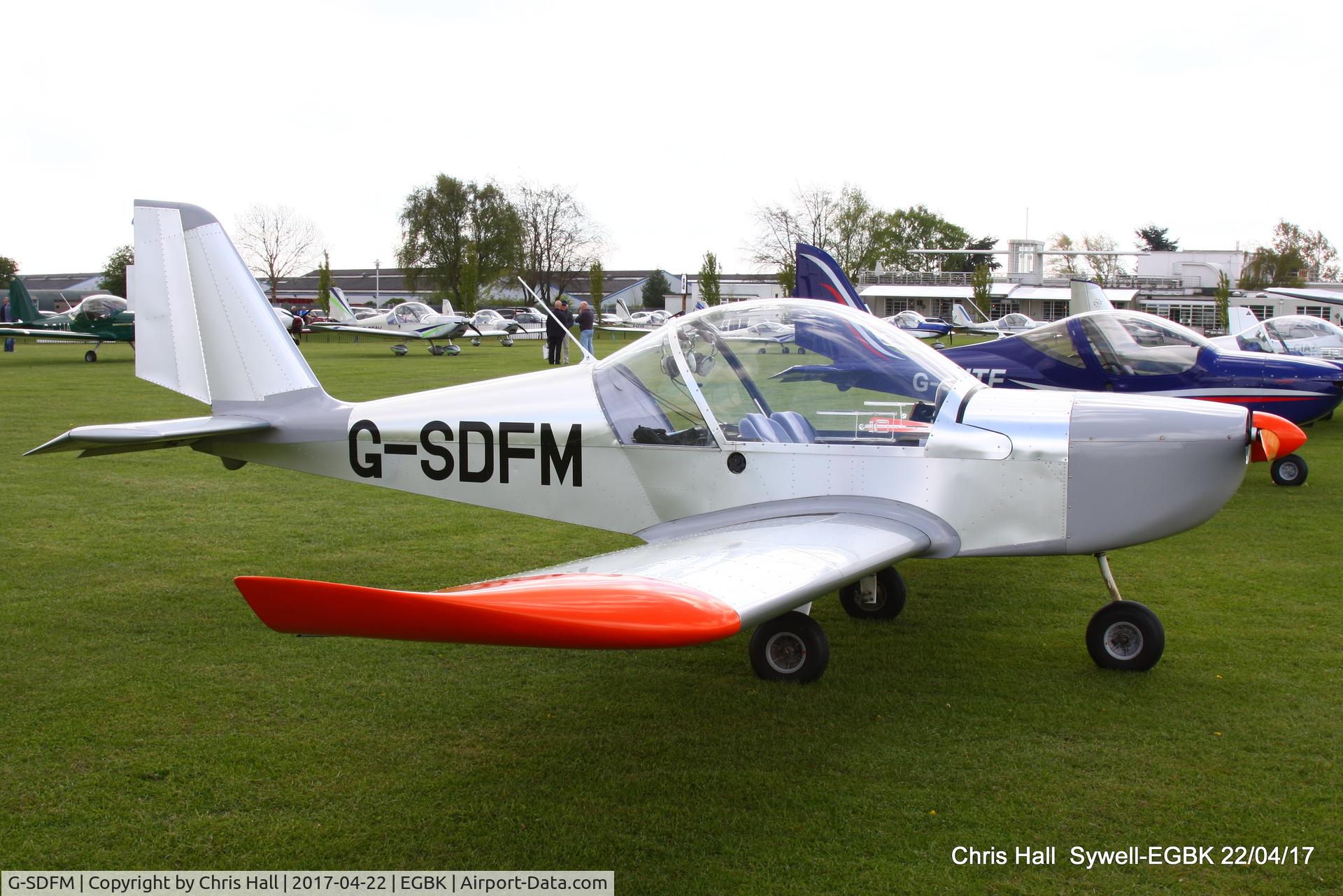 G-SDFM, 2002 Aerotechnik EV-97 Eurostar C/N PFA 315-13884, at the EV-97 fly in. Sywell