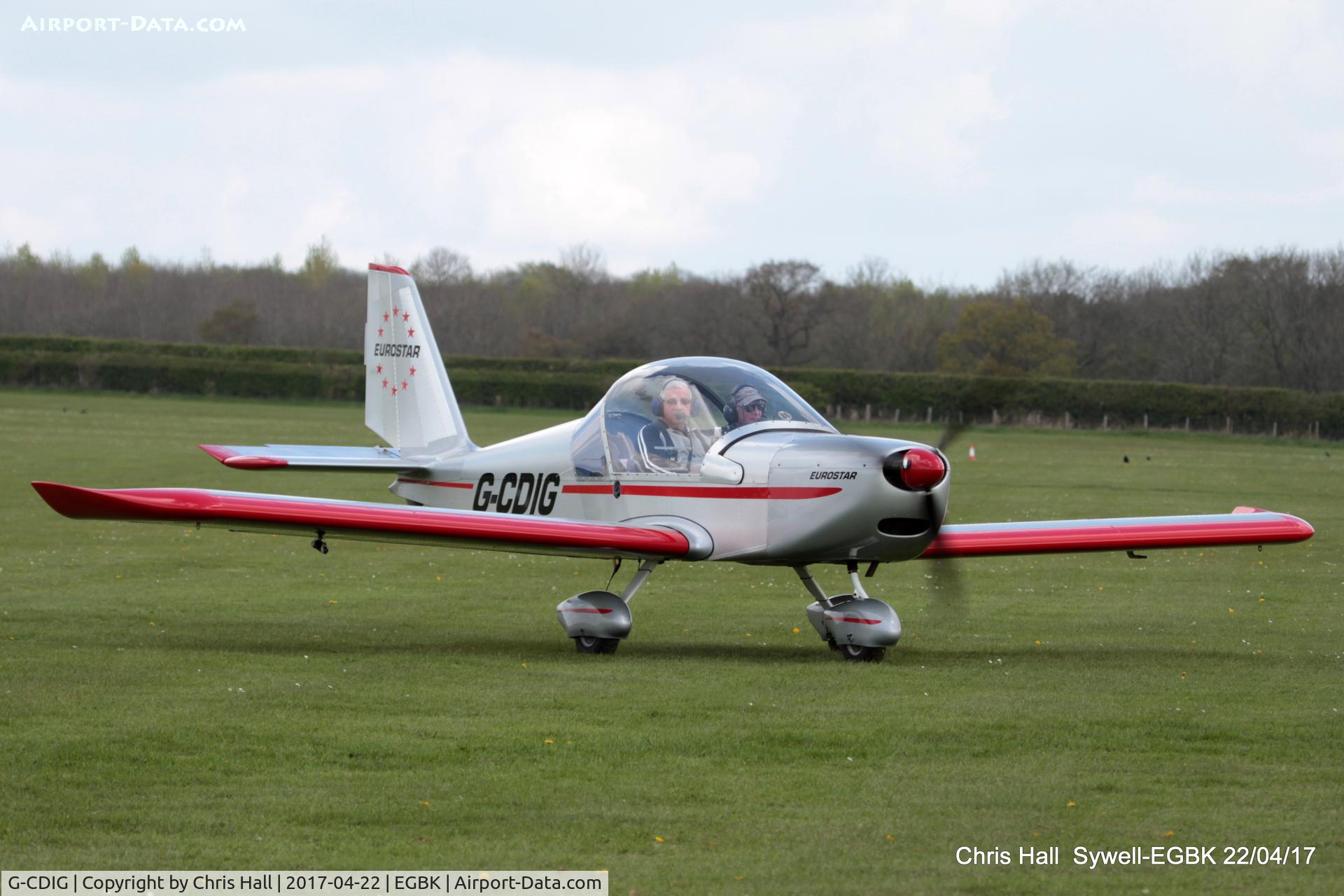 G-CDIG, 2005 Aerotechnik EV-97 Eurostar C/N PFA 315-14353, at the EV-97 fly in. Sywell