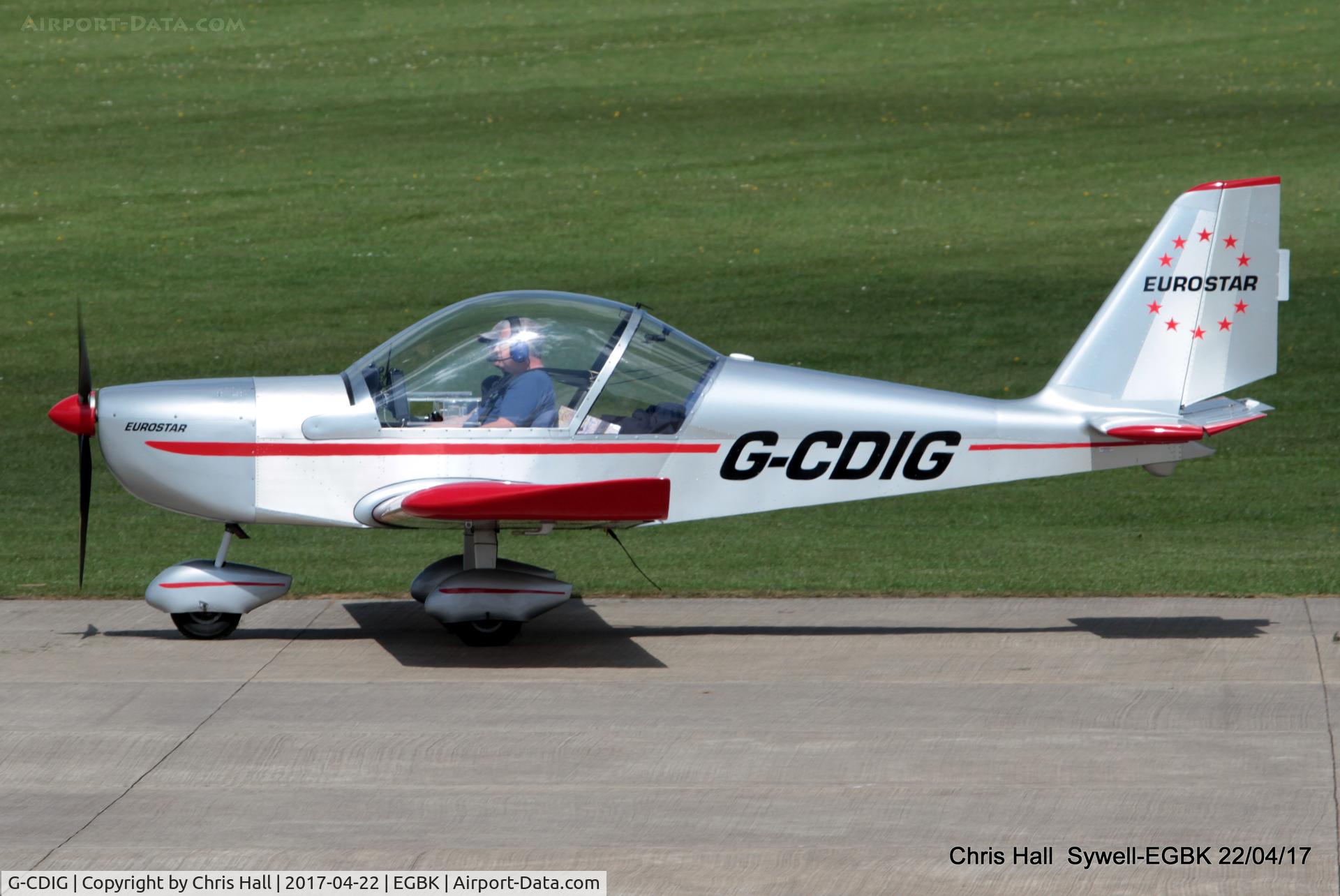 G-CDIG, 2005 Aerotechnik EV-97 Eurostar C/N PFA 315-14353, at the EV-97 fly in. Sywell