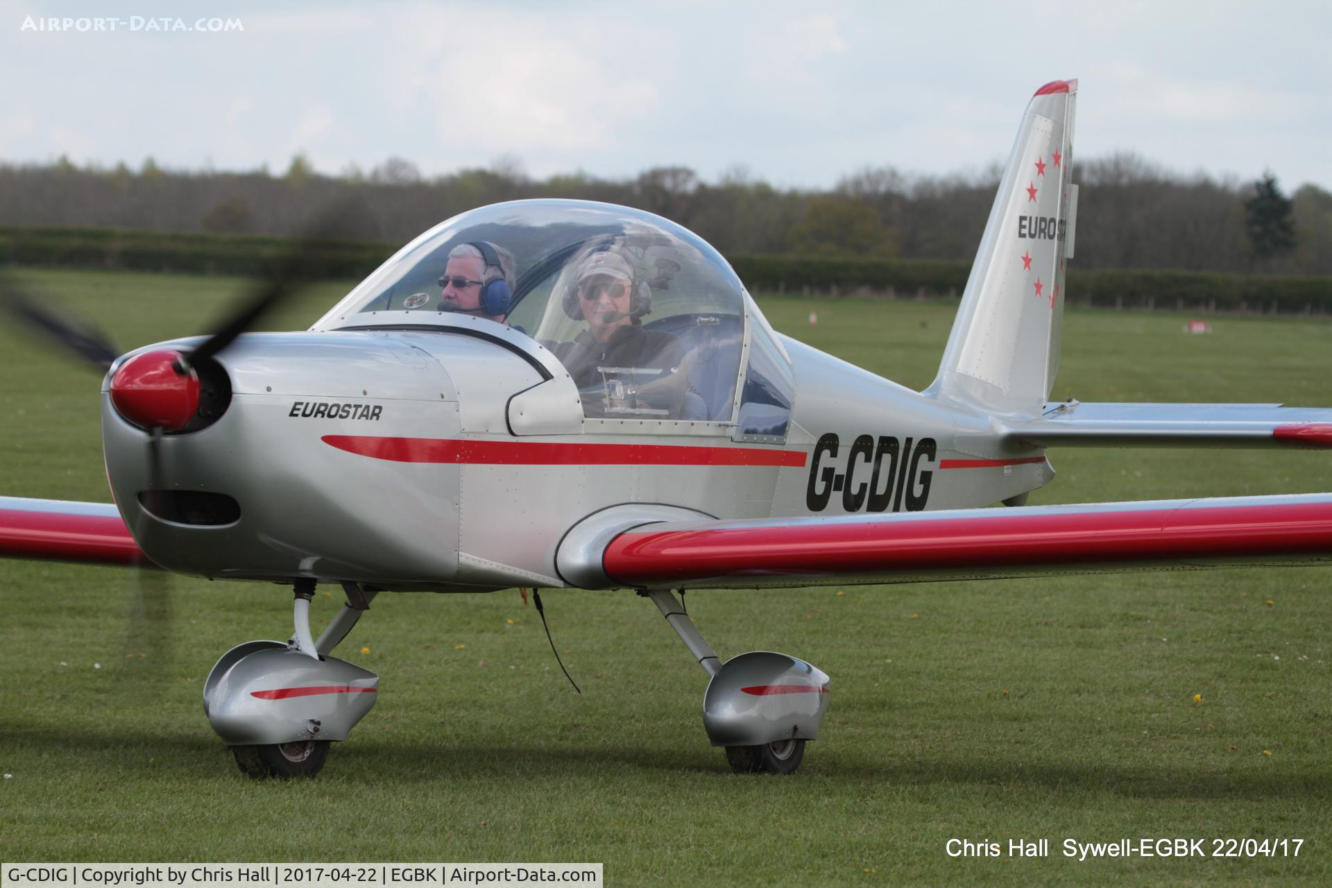 G-CDIG, 2005 Aerotechnik EV-97 Eurostar C/N PFA 315-14353, at the EV-97 fly in. Sywell