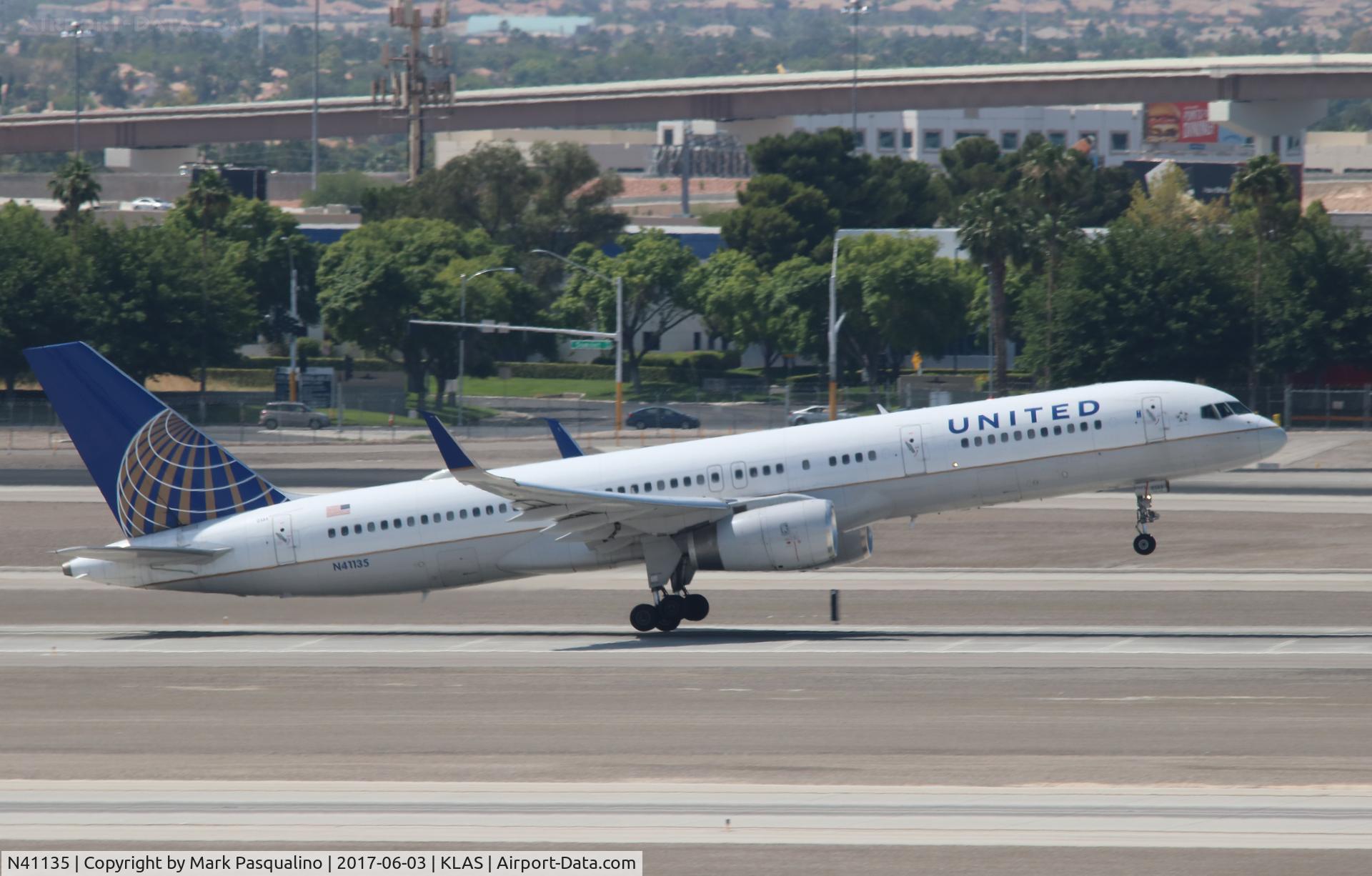 N41135, 1999 Boeing 757-224 C/N 29284, Boeing 757-200