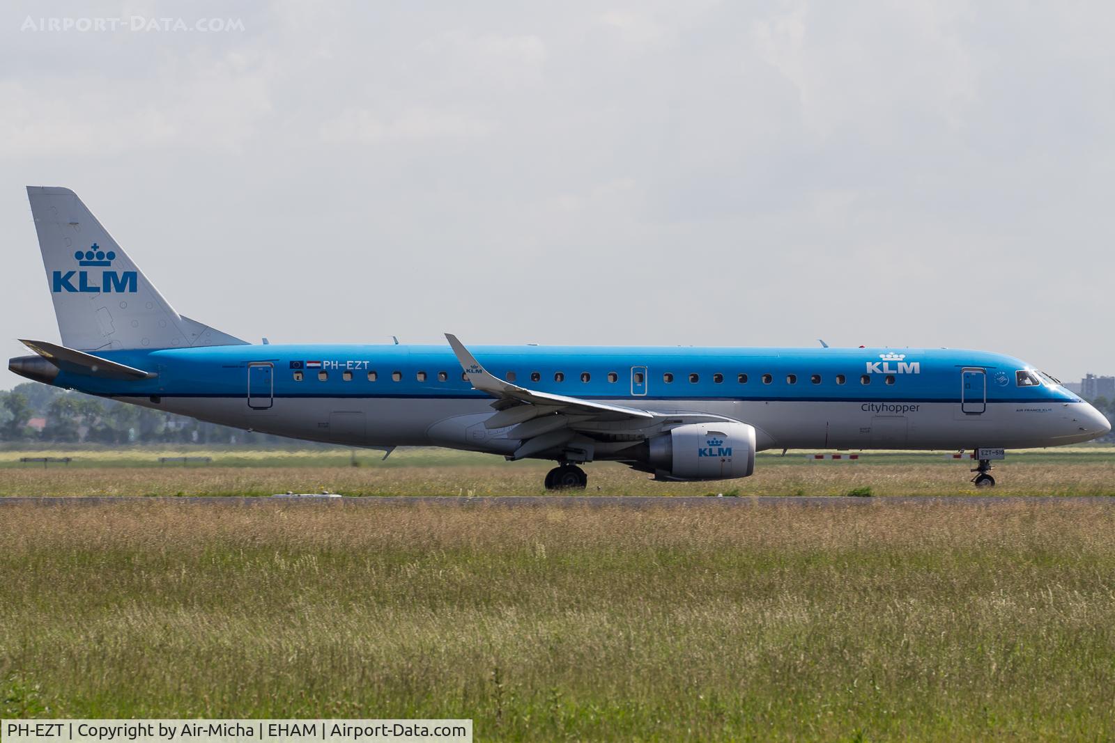 PH-EZT, 2012 Embraer 190LR (ERJ-190-100LR) C/N 19000519, KLM Cityhopper
