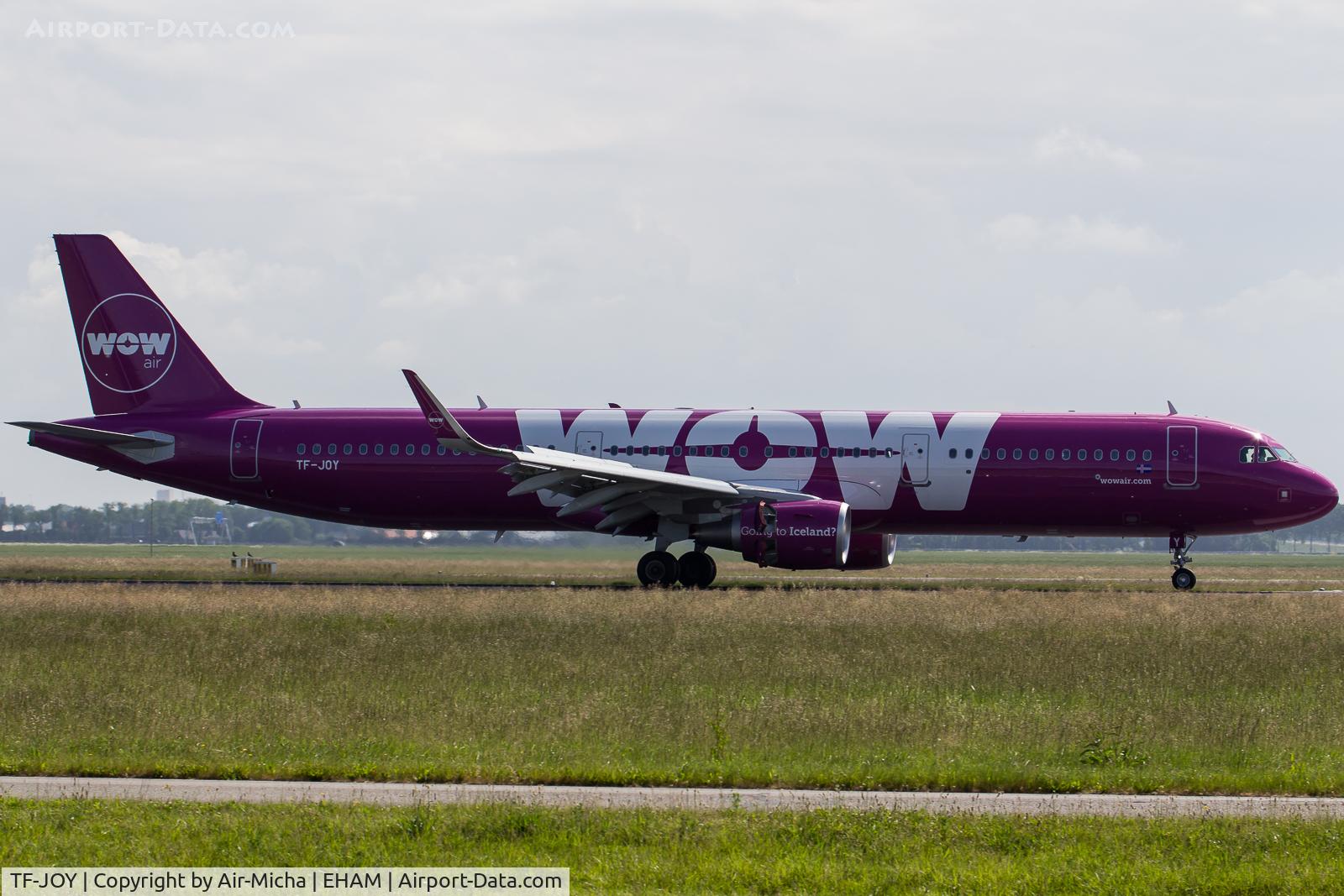 TF-JOY, 2016 Airbus A321-211 C/N 7433, WOW Air