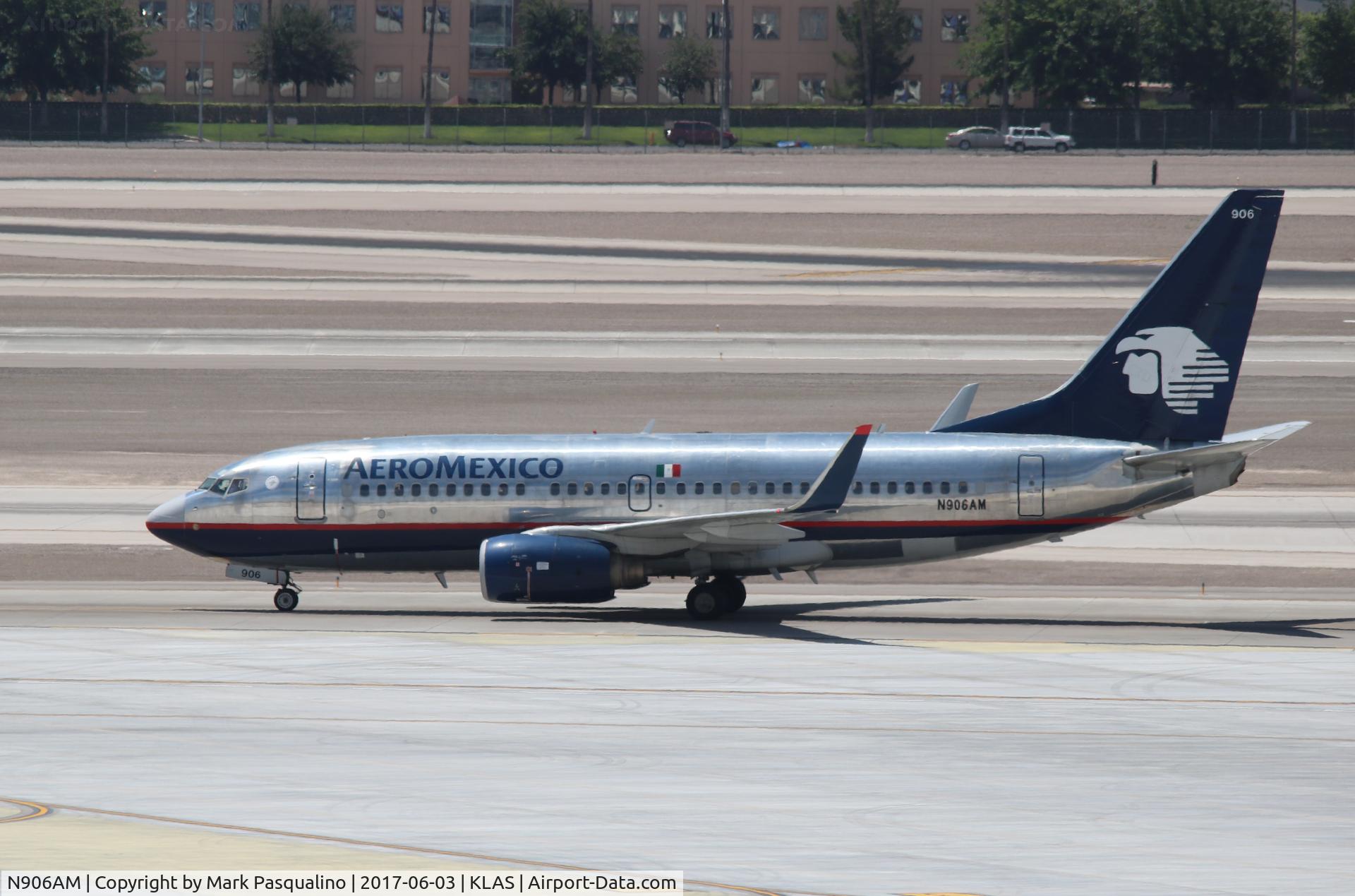 N906AM, 2004 Boeing 737-752 C/N 29356, Boeing 737-700