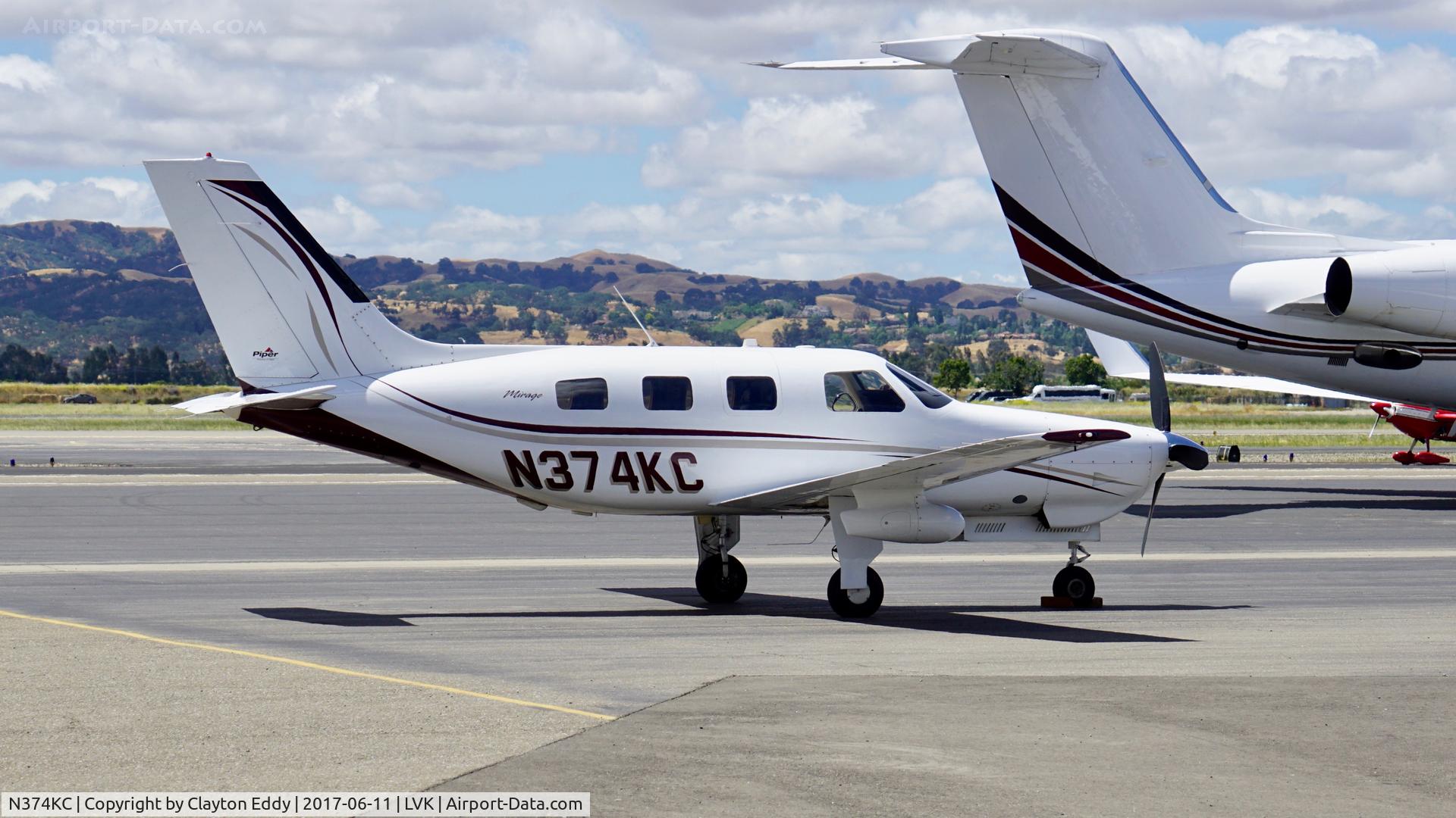 N374KC, 2005 Piper PA-46-350P Malibu Mirage C/N 4636374, Livermore Airport California 2017.