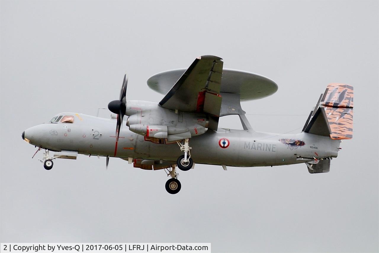 2, Grumman E-2C Hawkeye 2000 (G-123) C/N FR-2, Grumman E-2C Hawkeye, On final rwy 26, Landivisiau Naval Air Base (LFRJ) Tiger Meet 2017