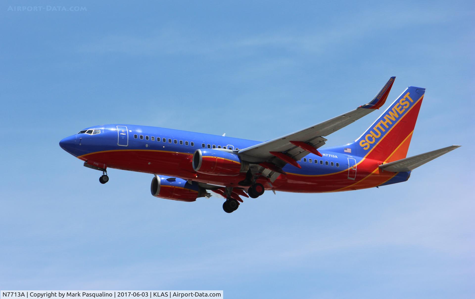 N7713A, 2005 Boeing 737-7BD C/N 33919, Boeing 737-700