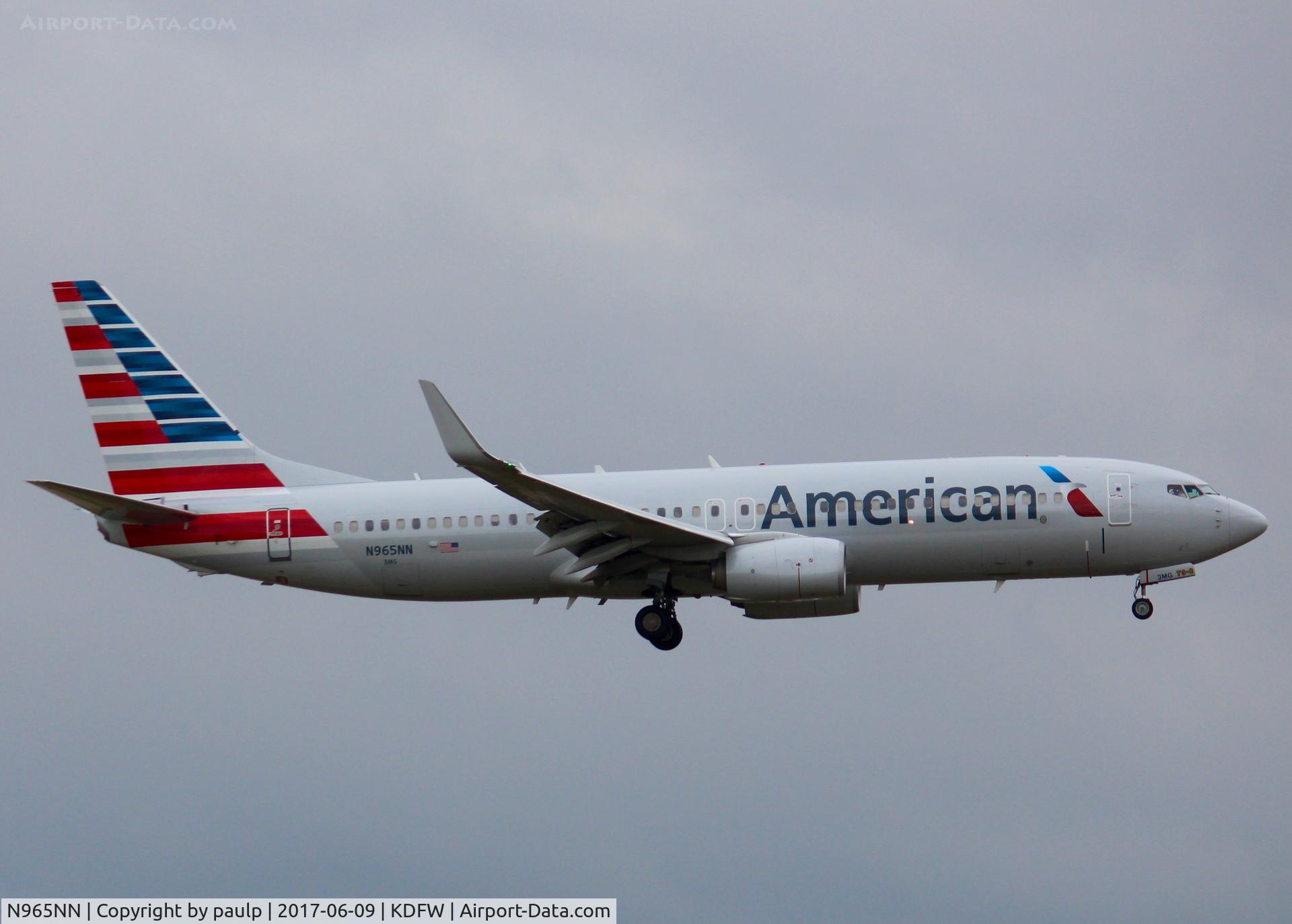 N965NN, 2015 Boeing 737-823 C/N 33239, At DFW.