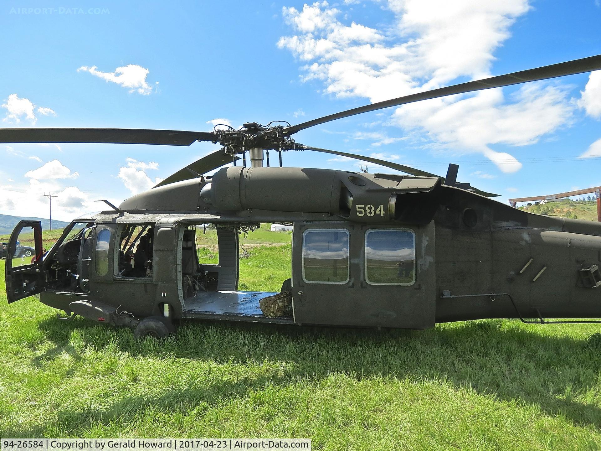 94-26584, 1994 Sikorsky UH-60L Blackhawk C/N 70-2104, On static display in Sweet, Idaho.  1-183rd AVN BN, Idaho Army National Guard.