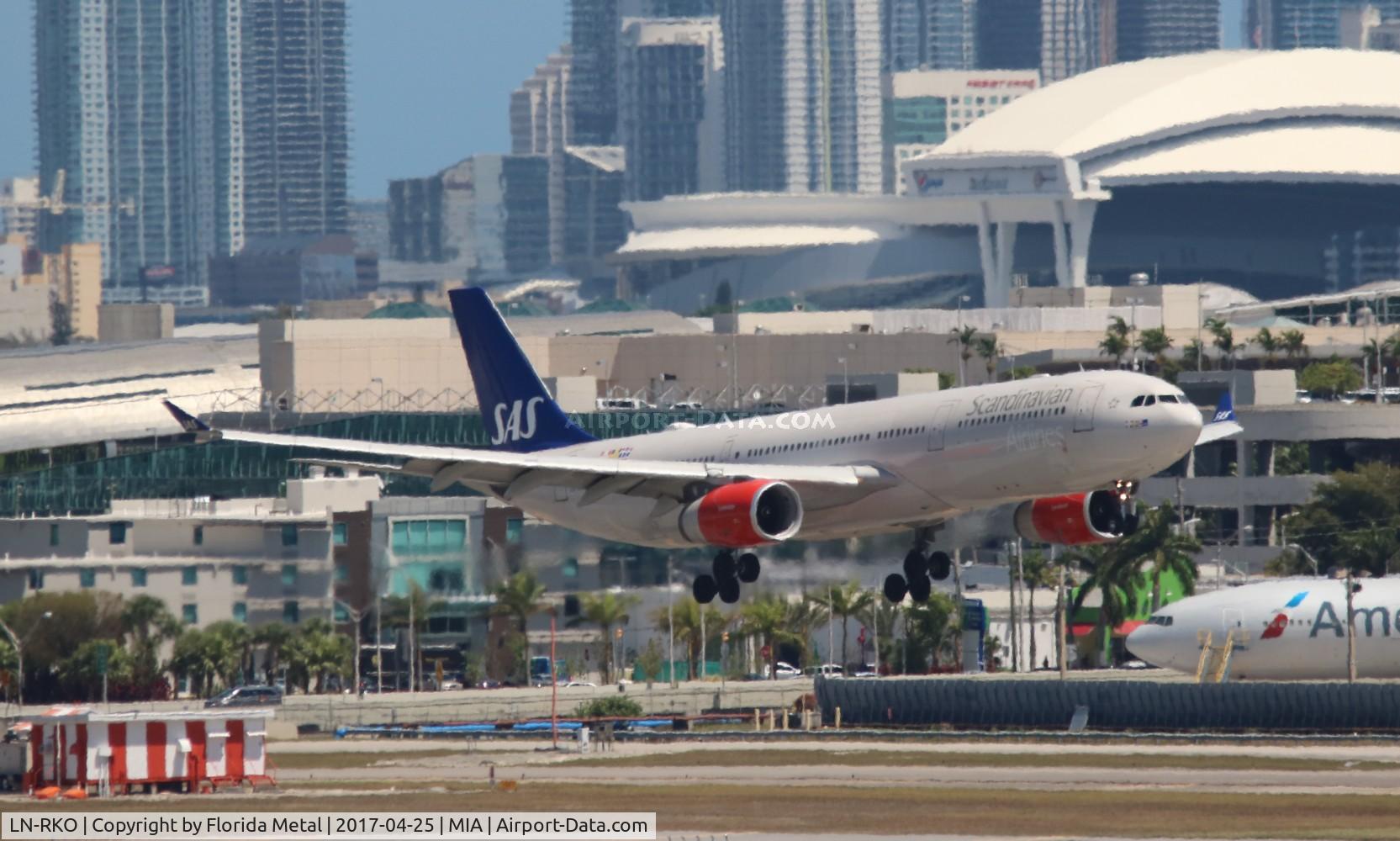 LN-RKO, 2003 Airbus A330-343X C/N 515, SAS A330