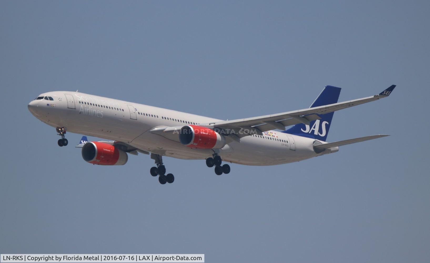 LN-RKS, 2015 Airbus A330-343E C/N 1665, SAS A330