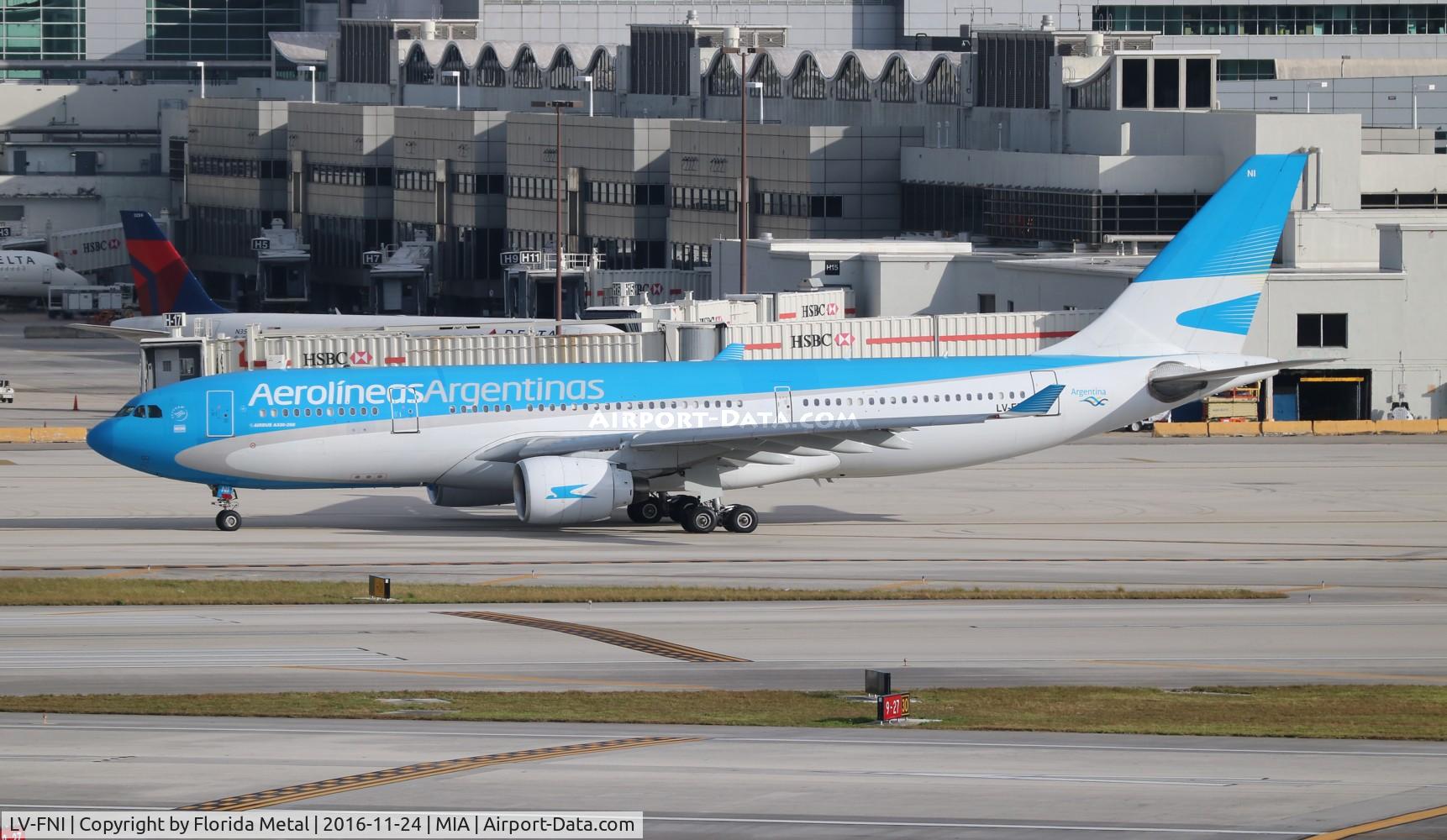LV-FNI, 1999 Airbus A330-223 C/N 290, Aerolineas Argentinas